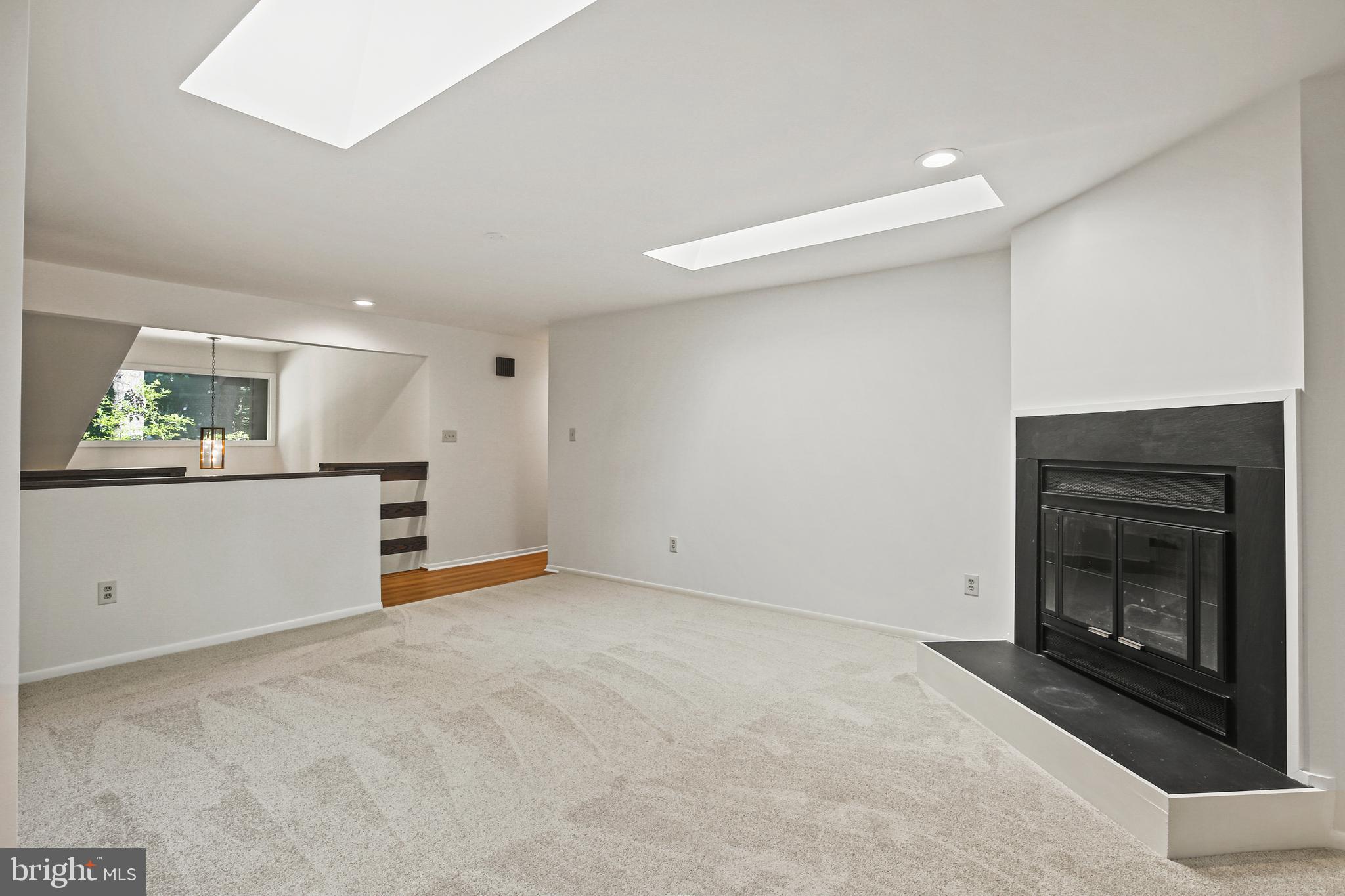 VILLAGE OF KINGS CONTRIVANCE - Residential