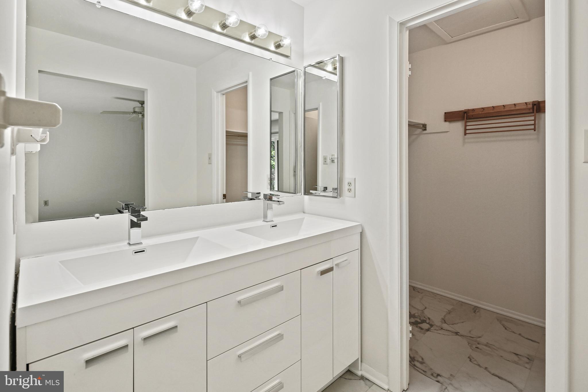 VILLAGE OF KINGS CONTRIVANCE - Residential