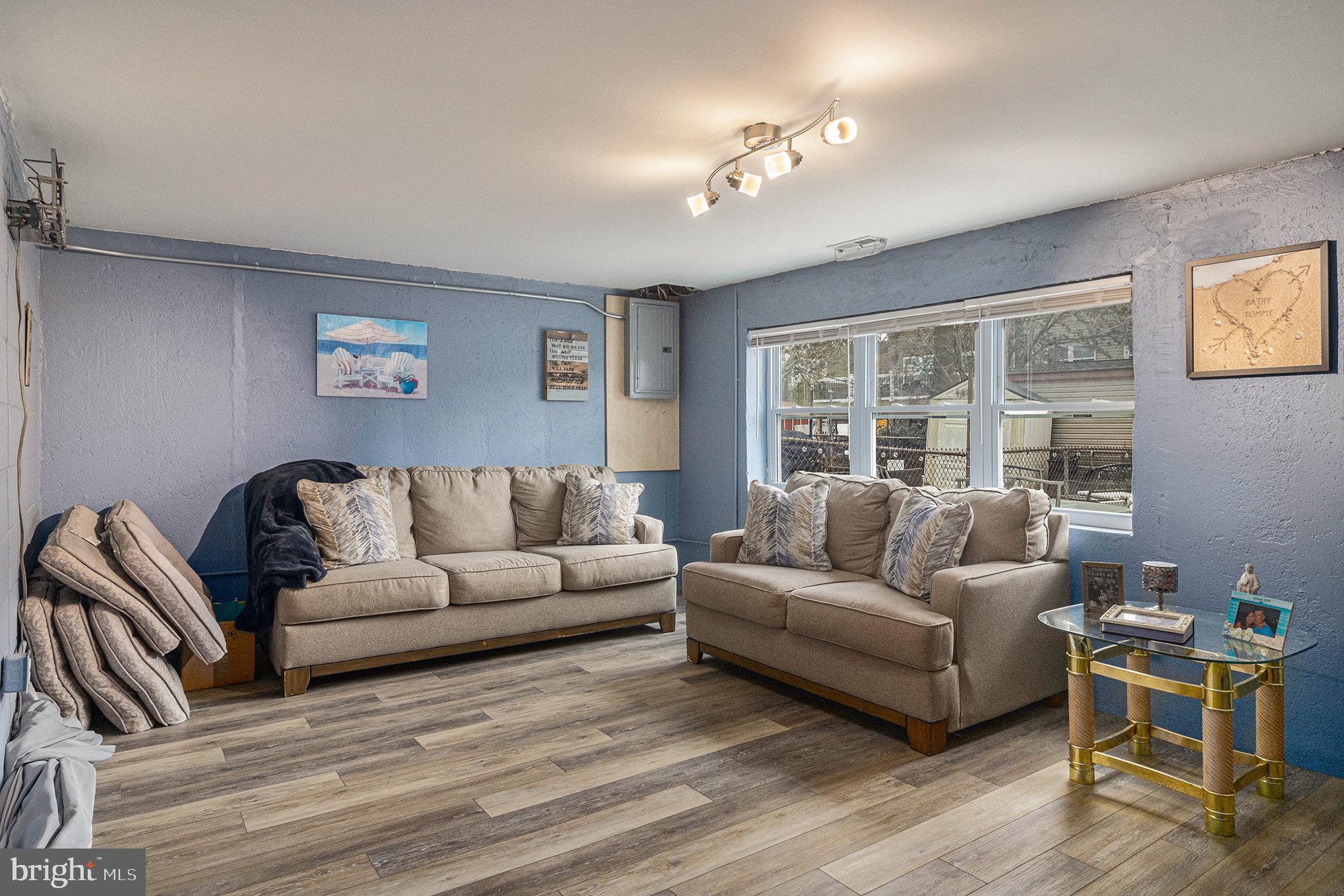 PARKWOOD - Residential