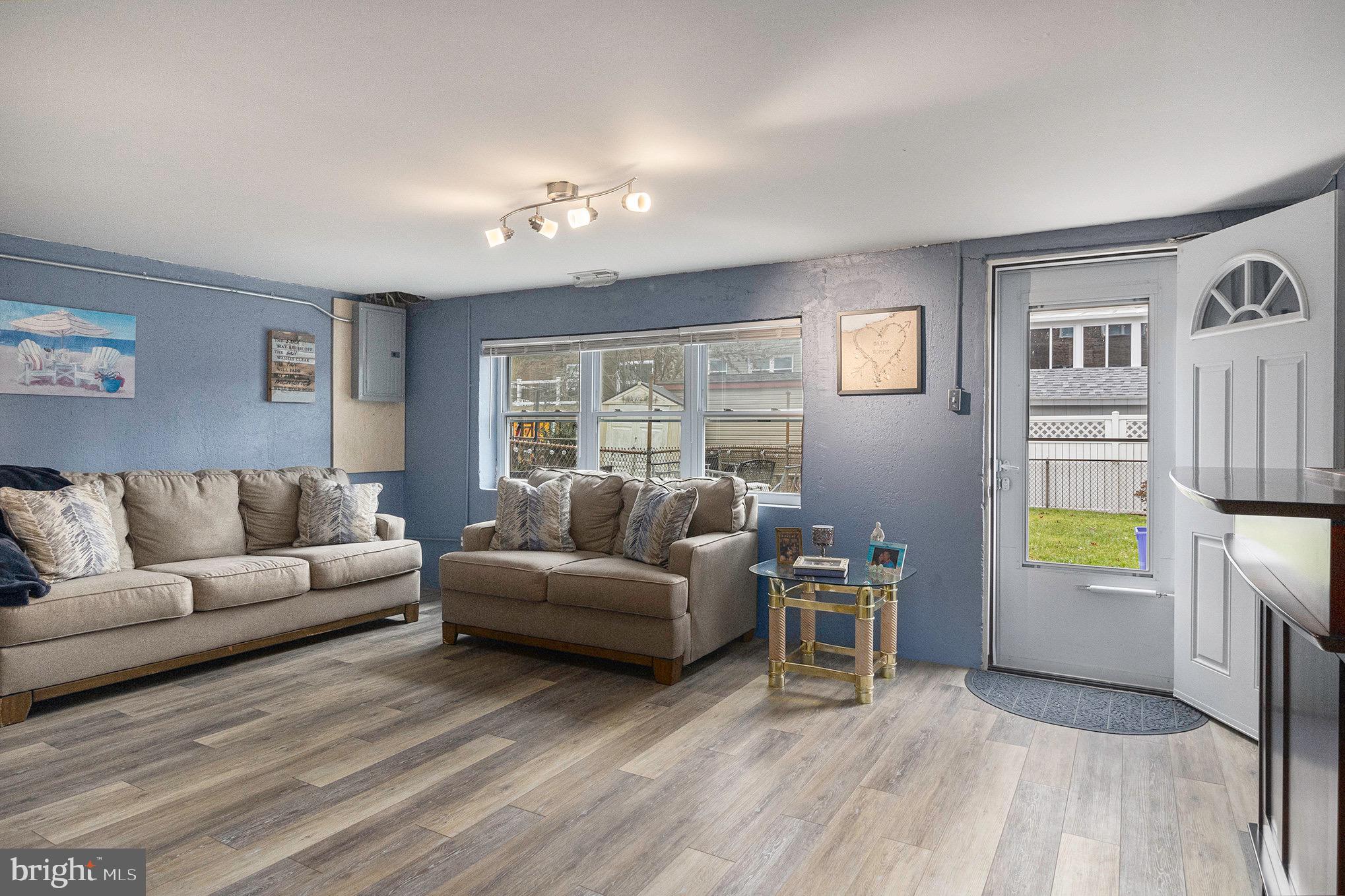 PARKWOOD - Residential