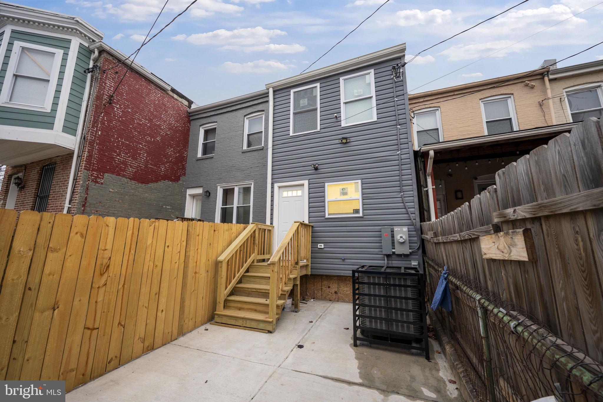 MIDDLE EAST - Residential