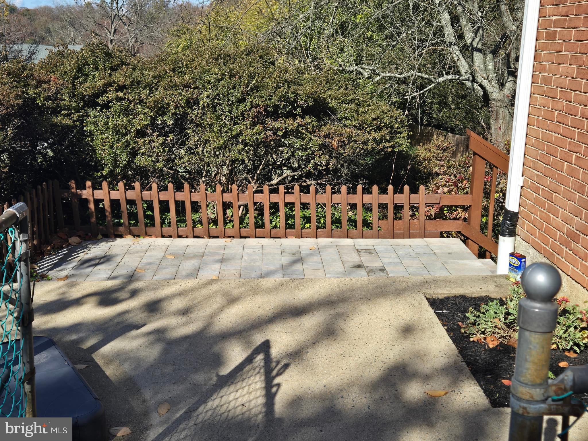 SHAMROCK - Residential