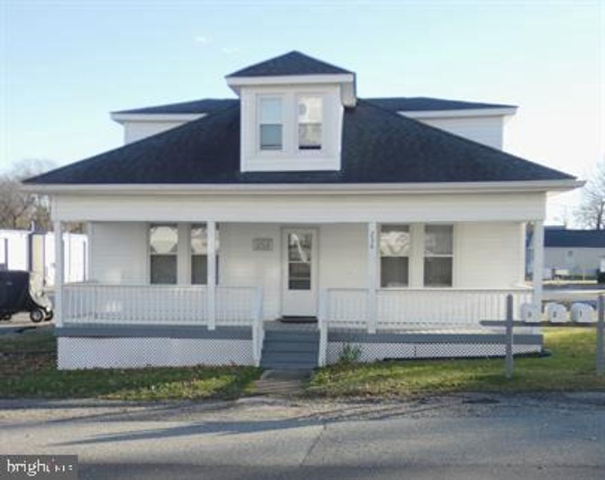 Available date: 02-17-2025. Welcome to your new home! This charming 1-bedroom, 1-bath residence offers a spacious and fresh living experience. With 700 sq ft of well-designed space, you'll enjoy the convenience of one-level living on the main floor. The updated kitchen and bath add a modern touch to this cozy abode. The convenience of a washer and dryer in the unit enhances your everyday living.
Step outside and relax in the welcoming yard, perfect for enjoying some outdoor time. Situated in a great location, you can enjoy the luxury of walking to the beach and nearby restaurants. Imagine strolling along the sandy shores or dining at your favorite local spots, all just steps away from your new home.  Plus, with water, sewer, trash, and lawn care included, you can focus on what matters most. This pet-free property ensures a peaceful environment.   Rent listed is for 2 people. Each additional is $150 per person to cover extra utilities. 
Embrace the coastal lifestyle and make this charming rental your own. Schedule a viewing today and experience the best of both comfort and convenience!