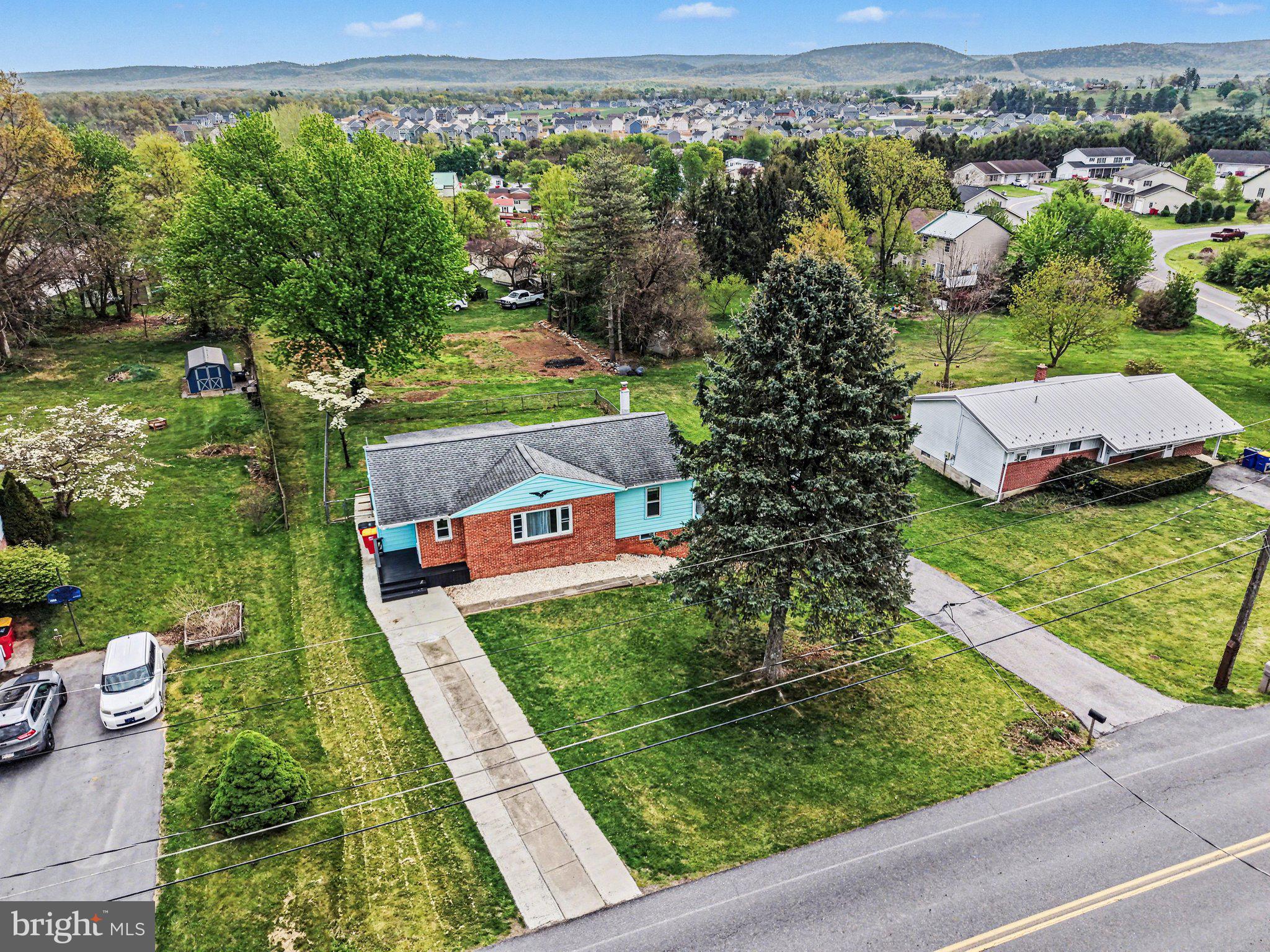 MOUNTAIN VIEW DEVELOPMENT - Residential