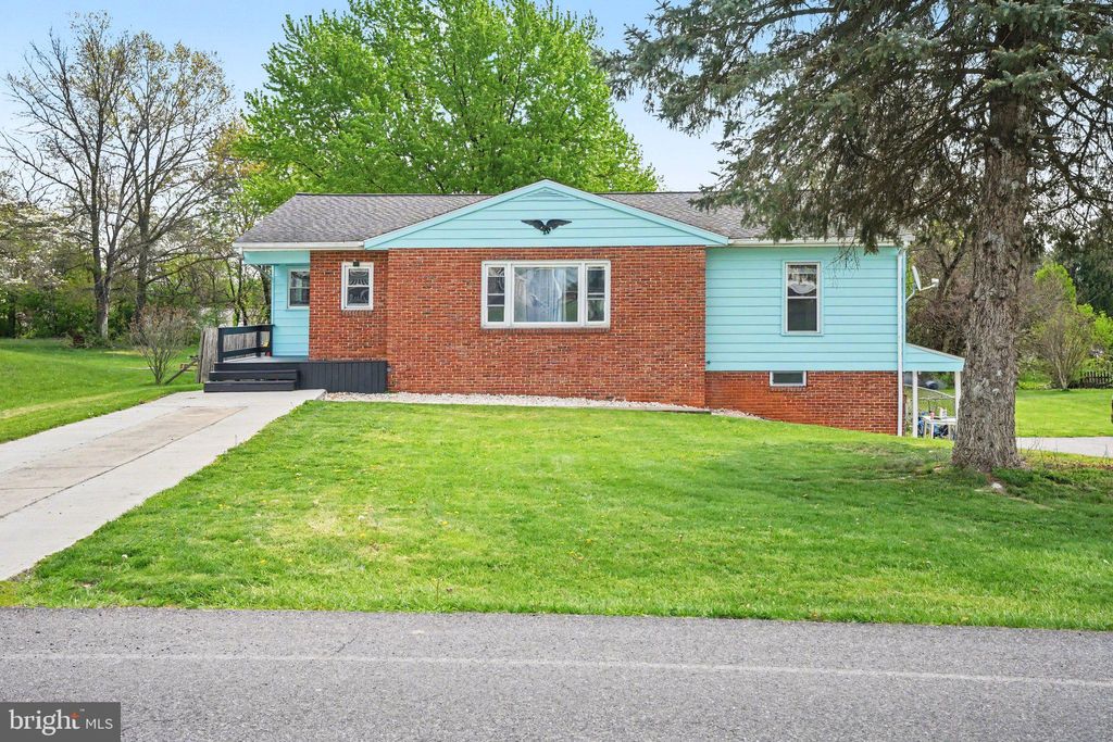 Photo of 116 Willow Drive, SHIPPENSBURG, PA 17257 (MLS # PACB2052972)