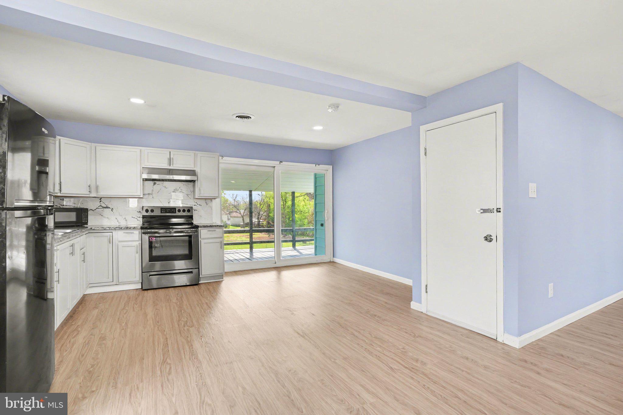 MOUNTAIN VIEW DEVELOPMENT - Residential