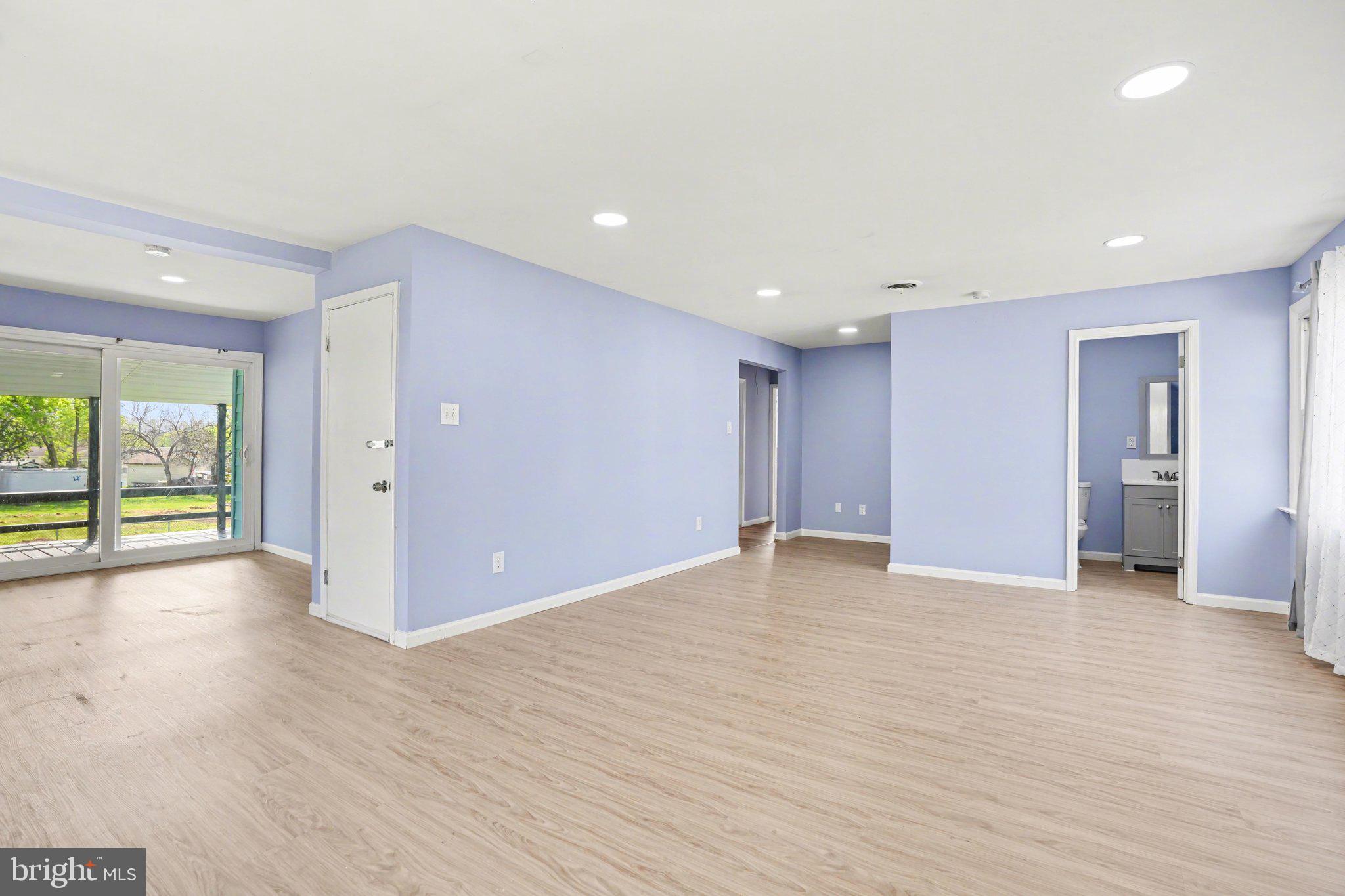 MOUNTAIN VIEW DEVELOPMENT - Residential