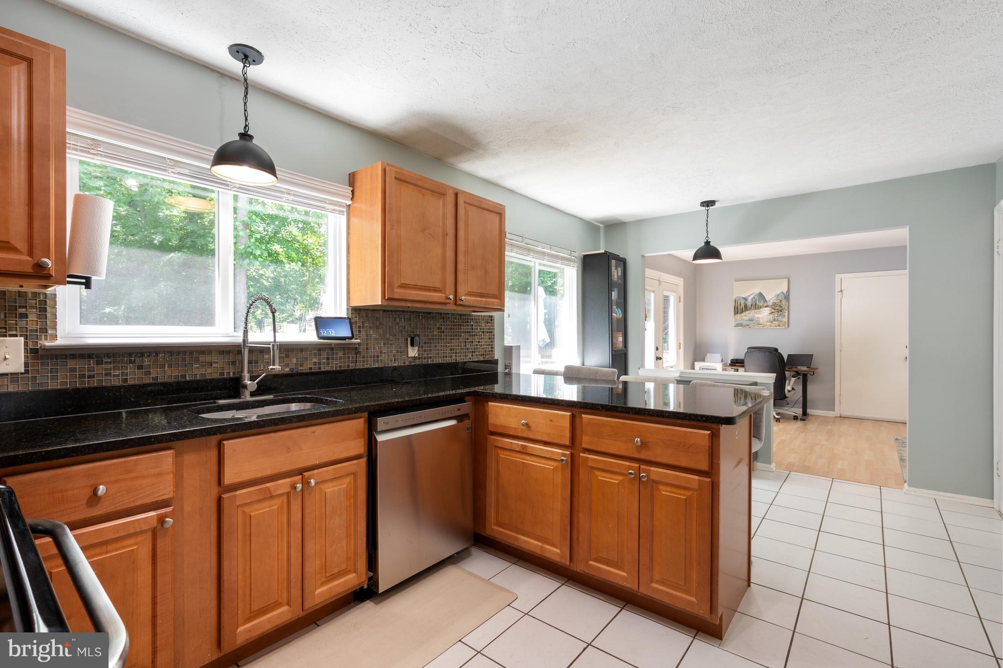 NEWPORT - Residential