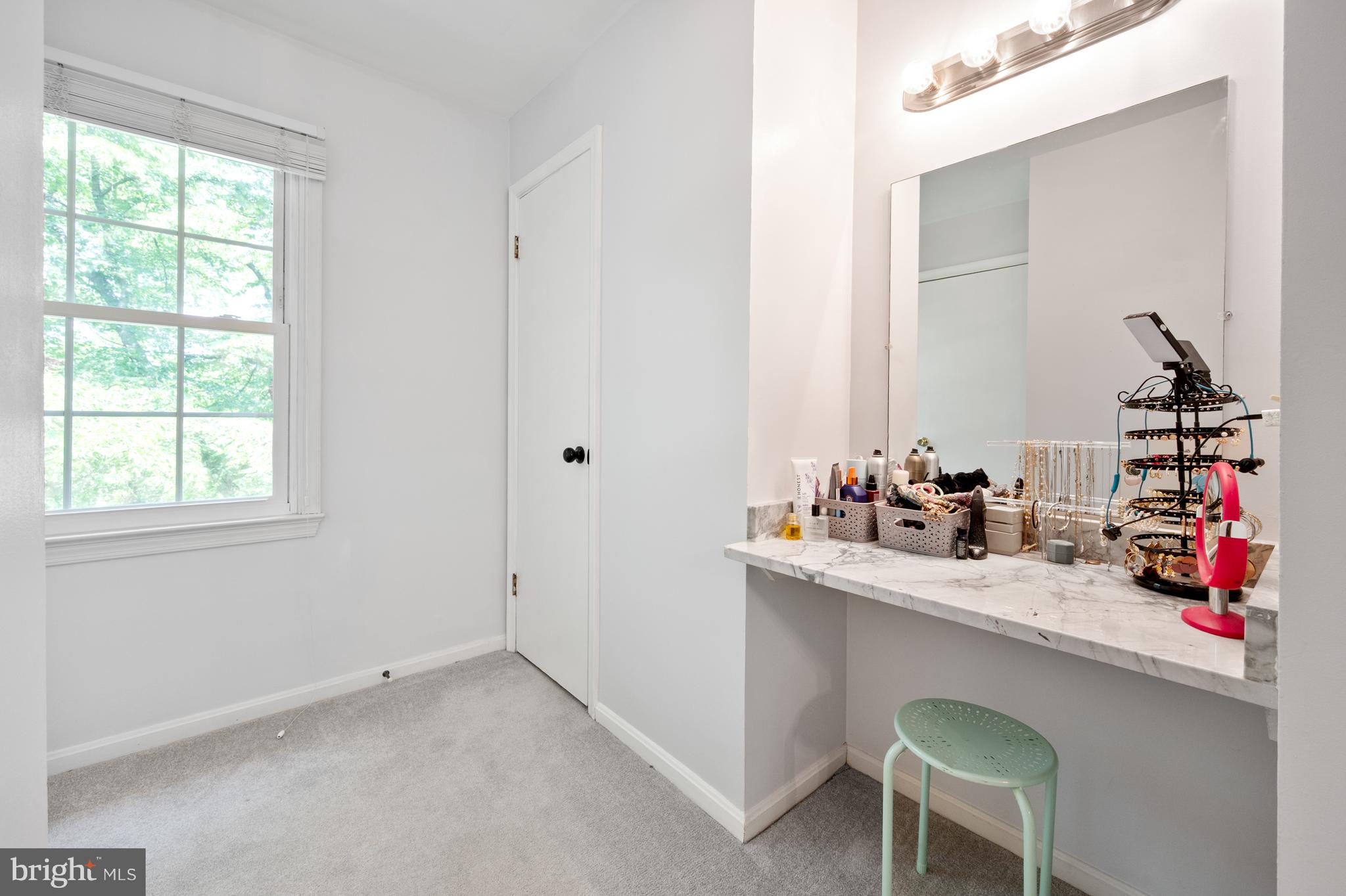 NEWPORT - Residential