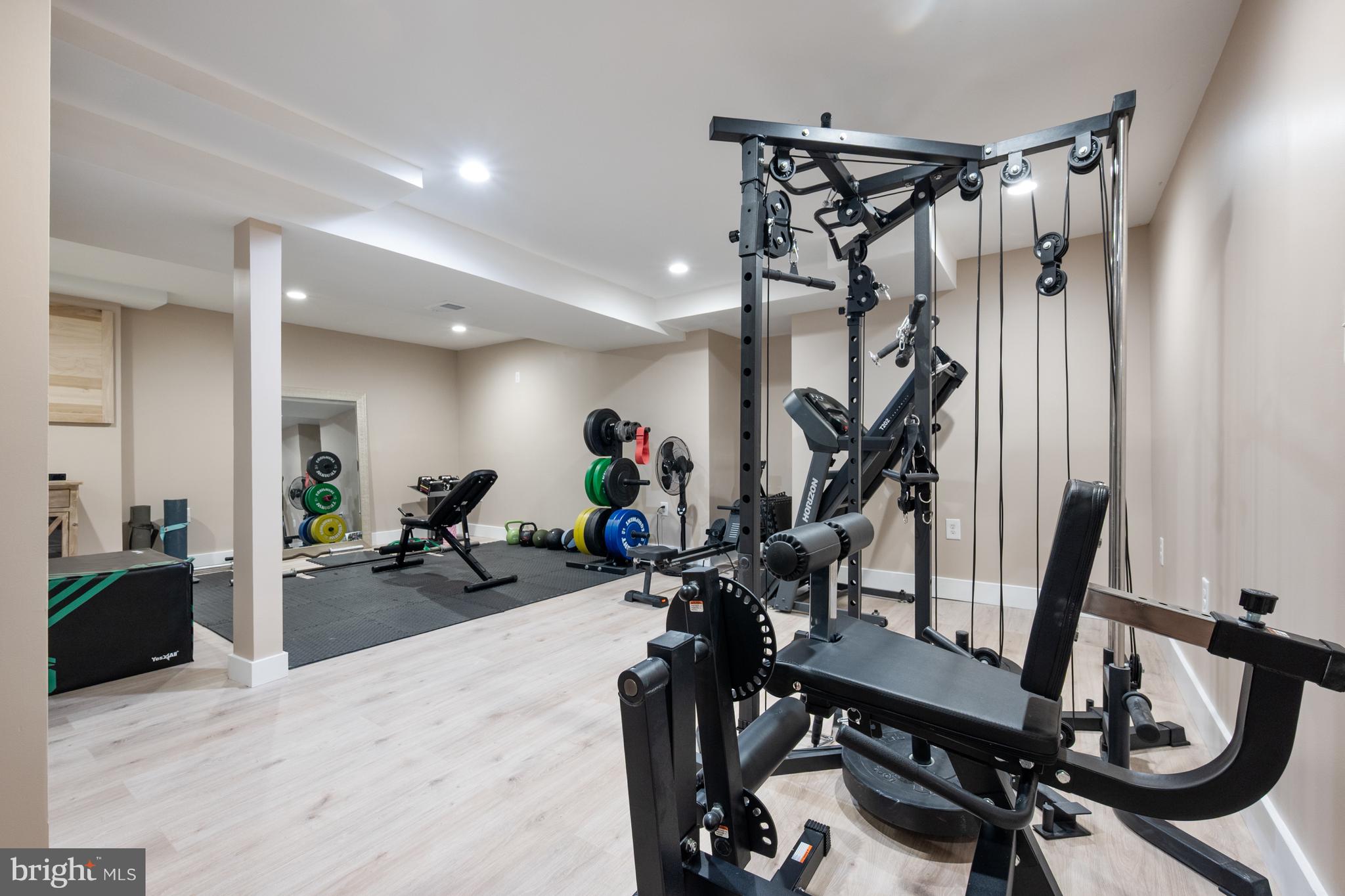 NEWPORT - Residential