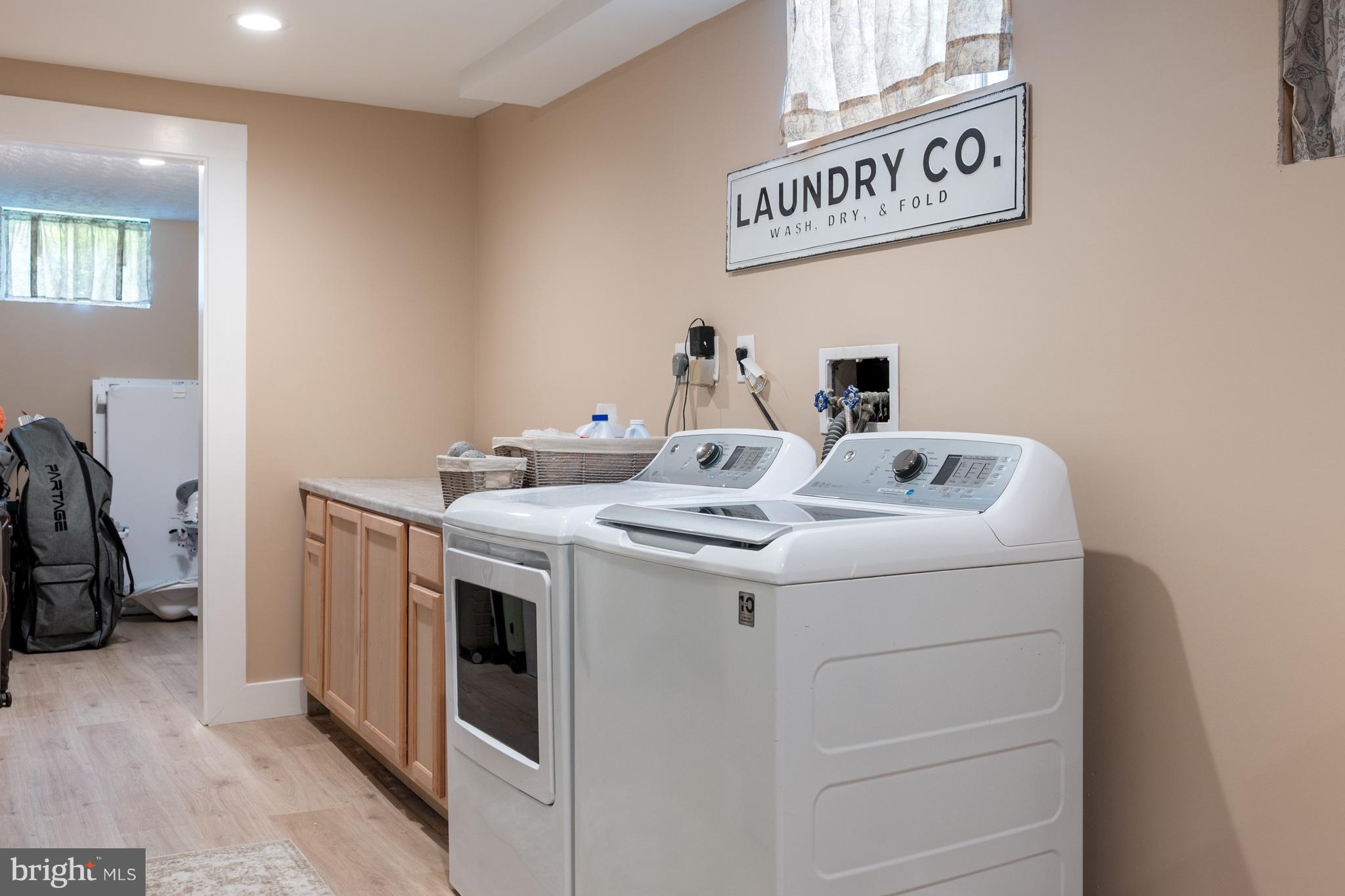 NEWPORT - Residential