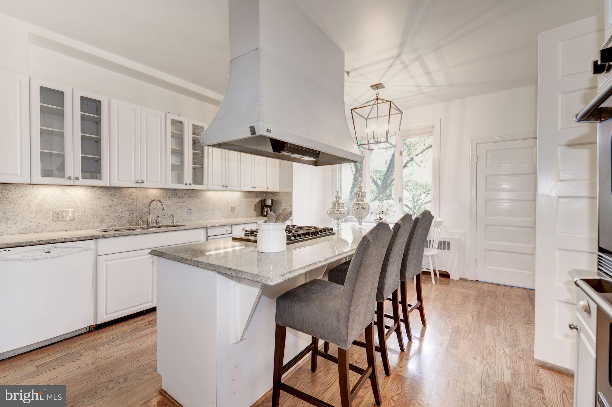GEORGETOWN - Residential