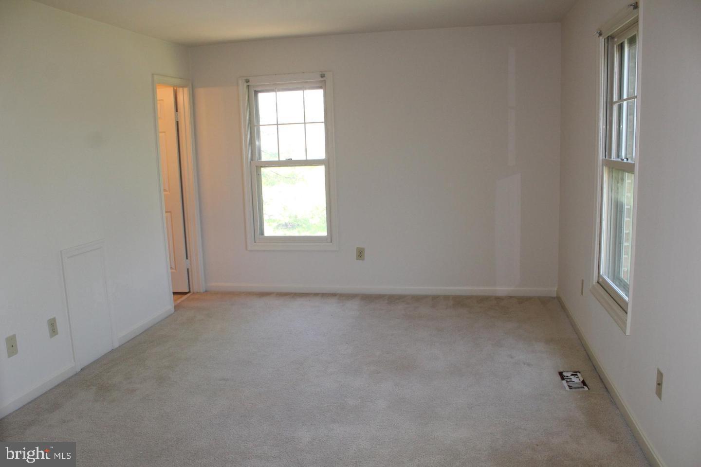 BALLANTRAYE - Residential Lease