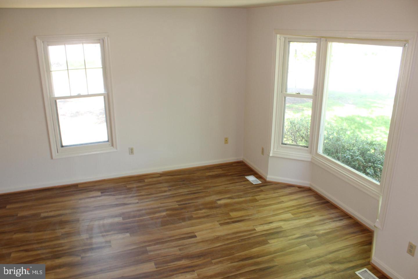 BALLANTRAYE - Residential Lease