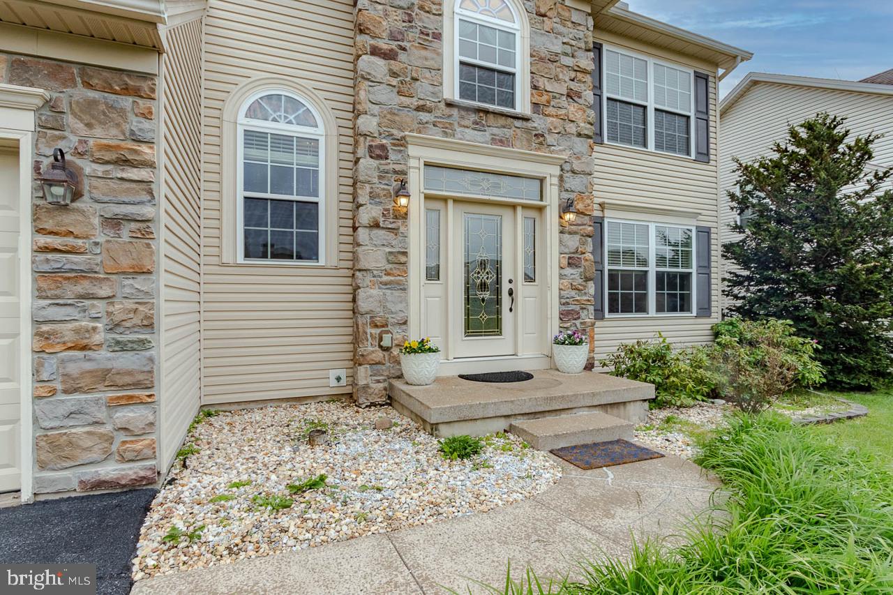 BRYNWOOD - Residential