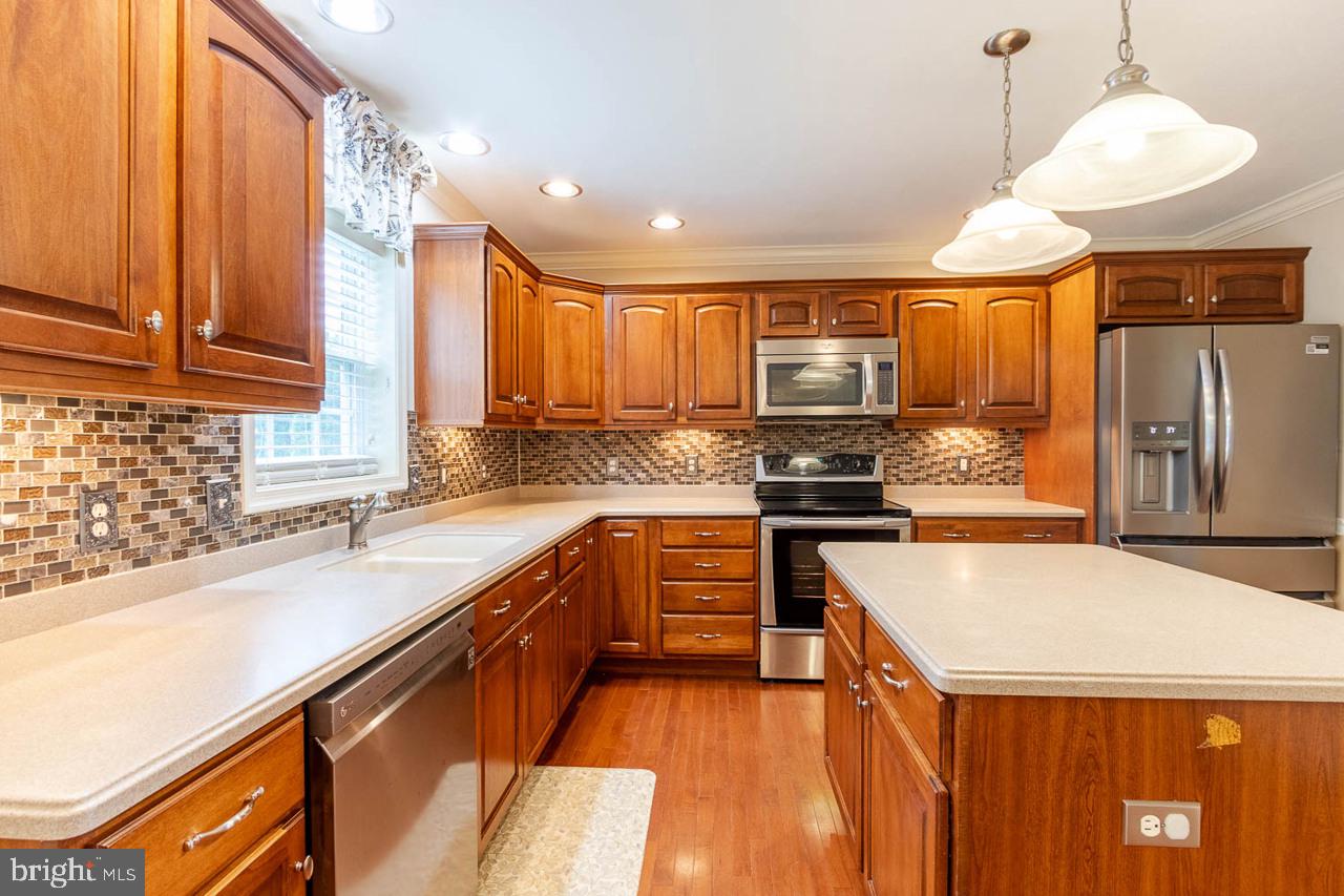 BRYNWOOD - Residential