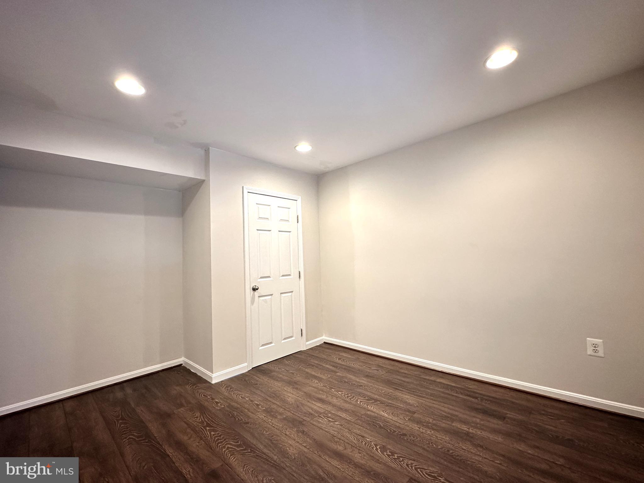 GREAT OAK - Residential Lease