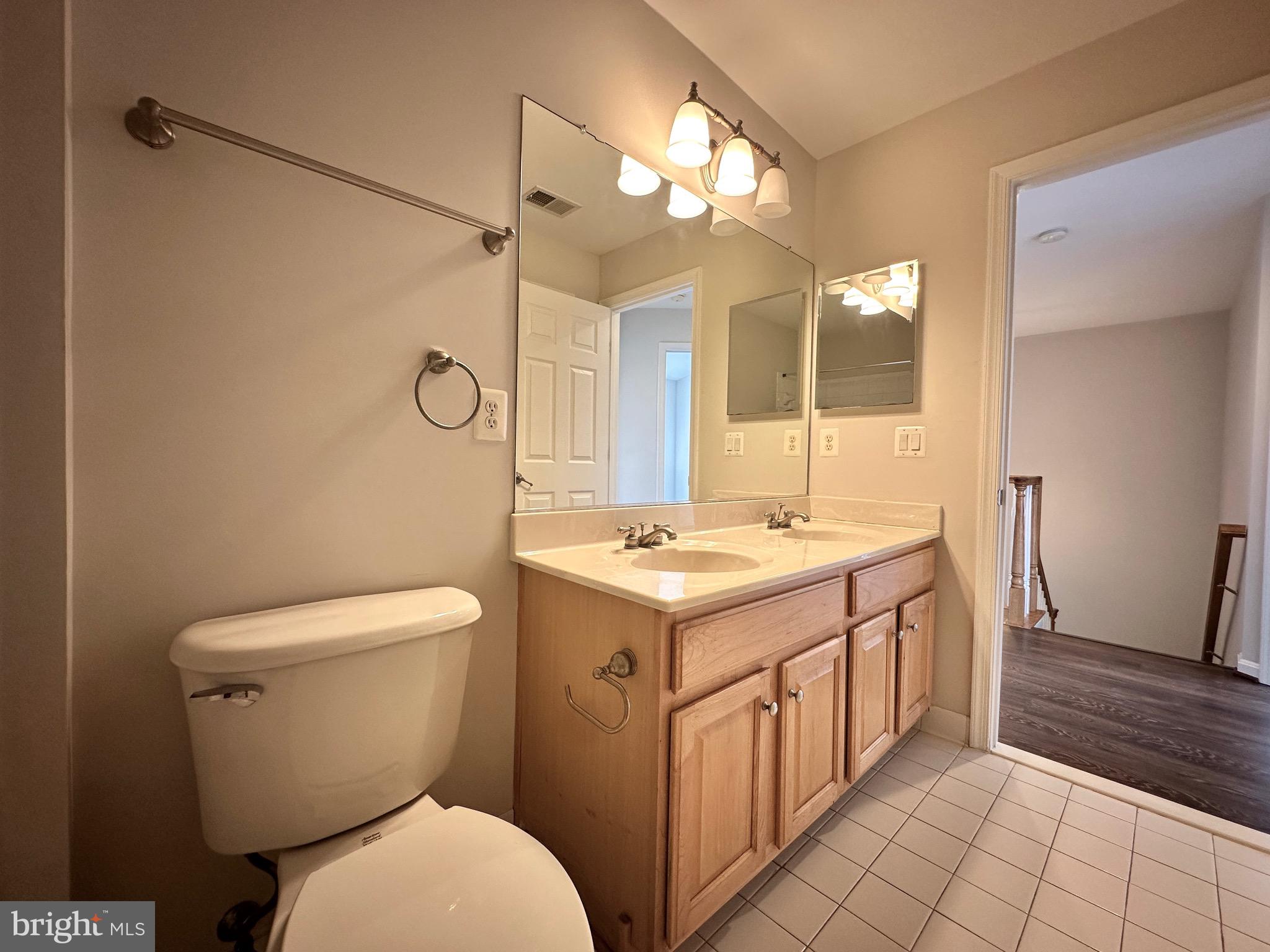 GREAT OAK - Residential Lease