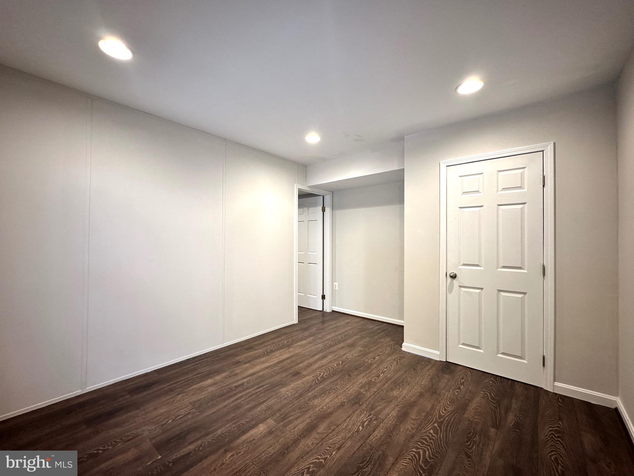 GREAT OAK - Residential Lease