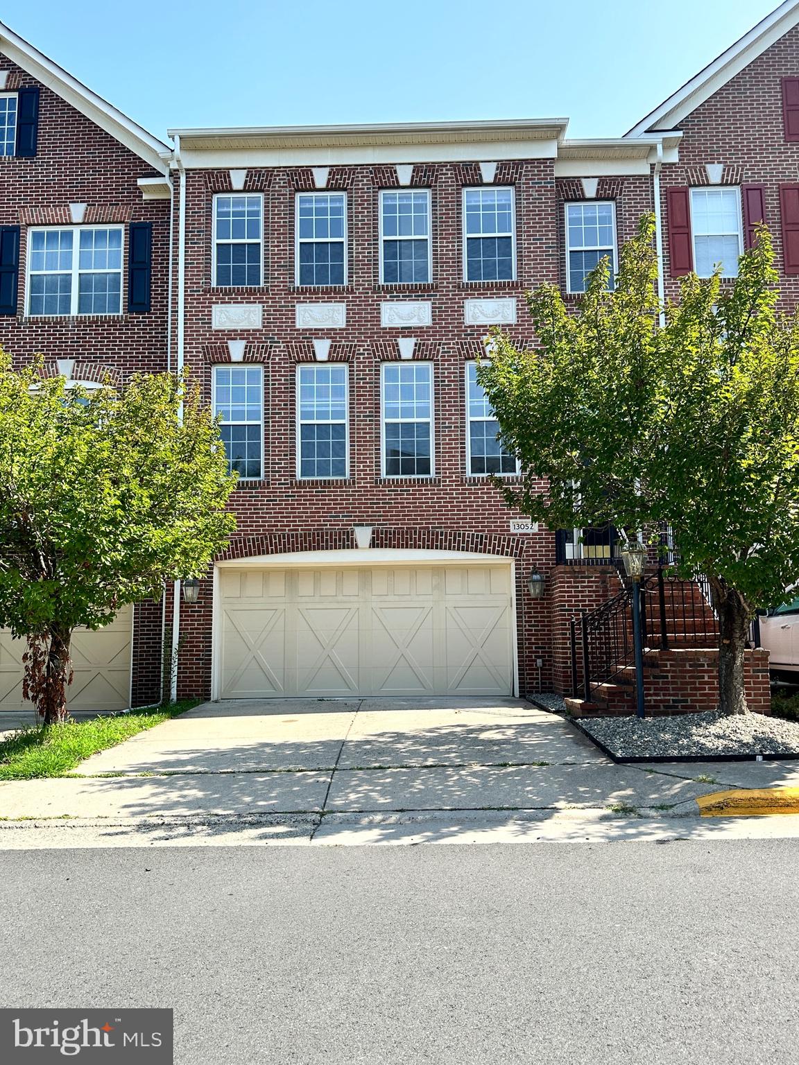 GREAT OAK - Residential Lease