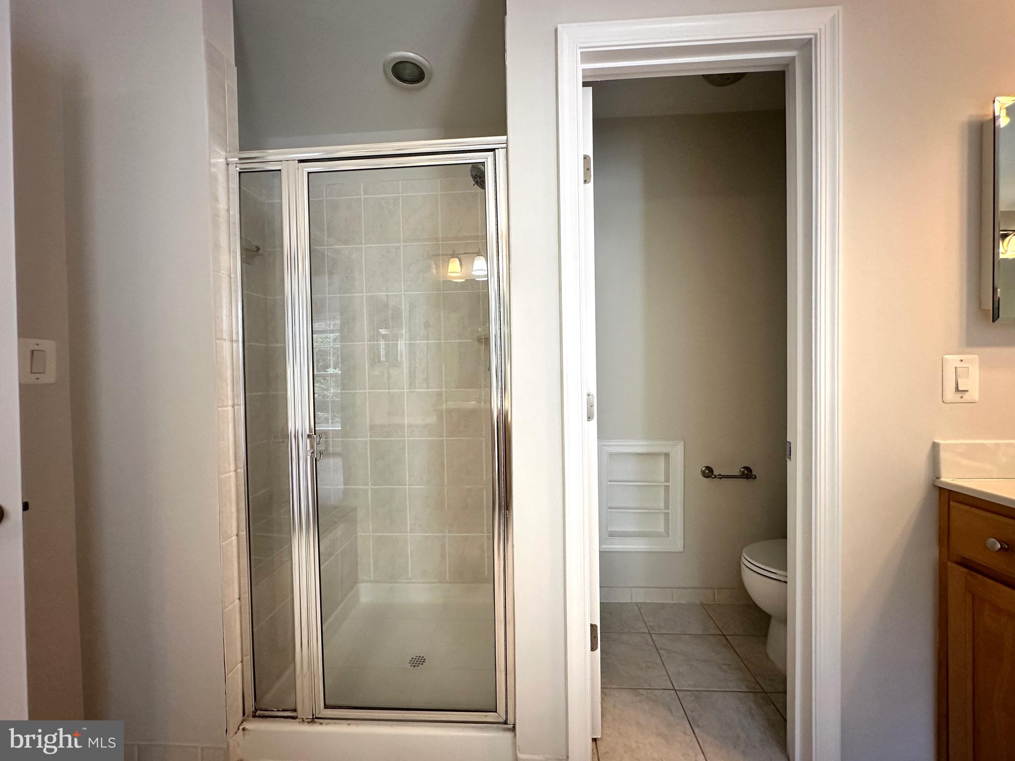 GREAT OAK - Residential Lease