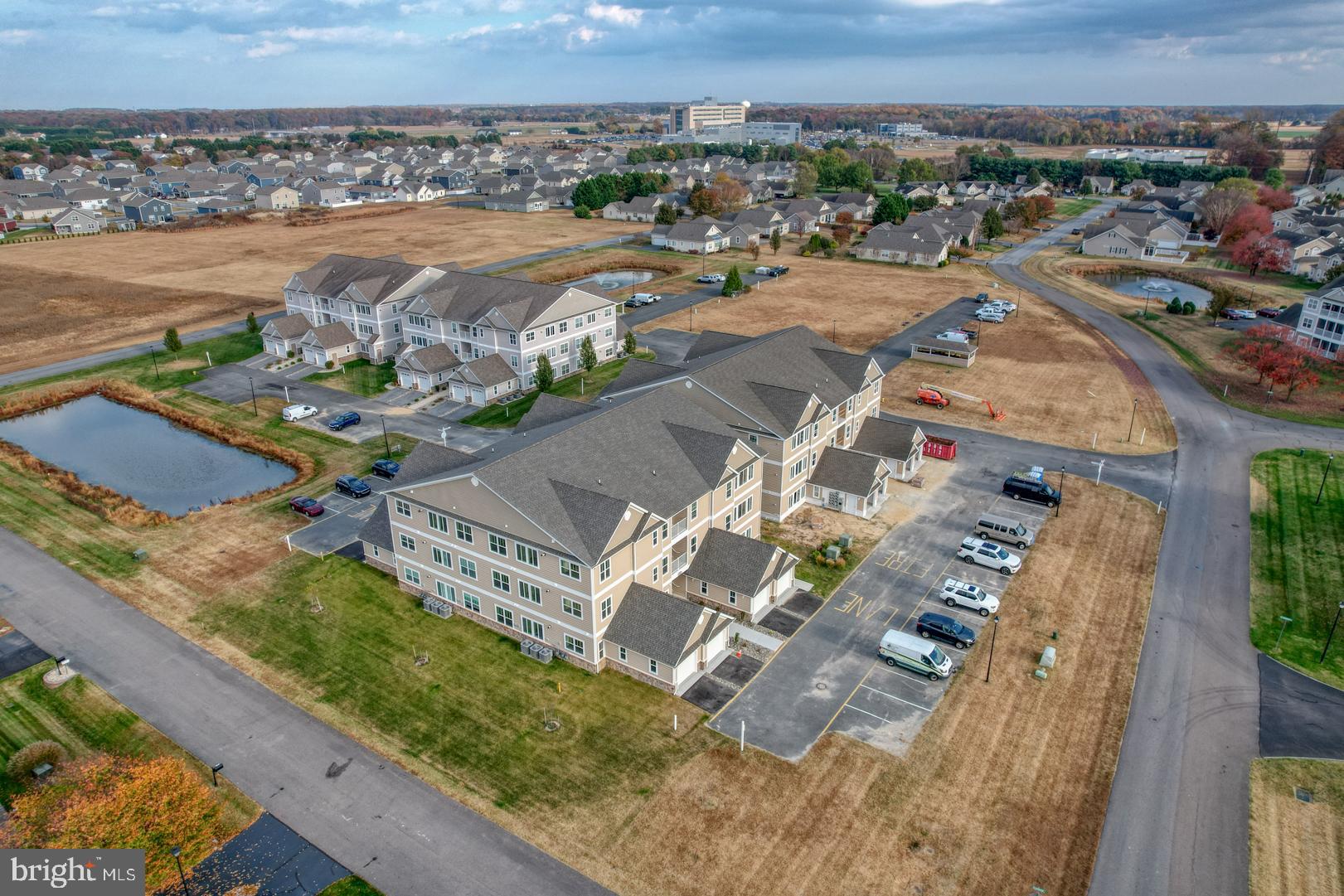 5003 E PEBBLE LANE J