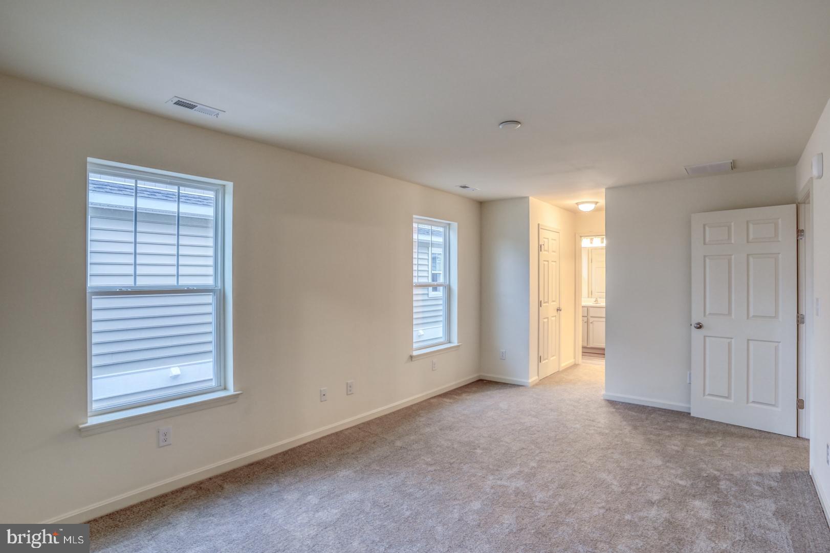 HEARTHSTONE MANOR - Residential