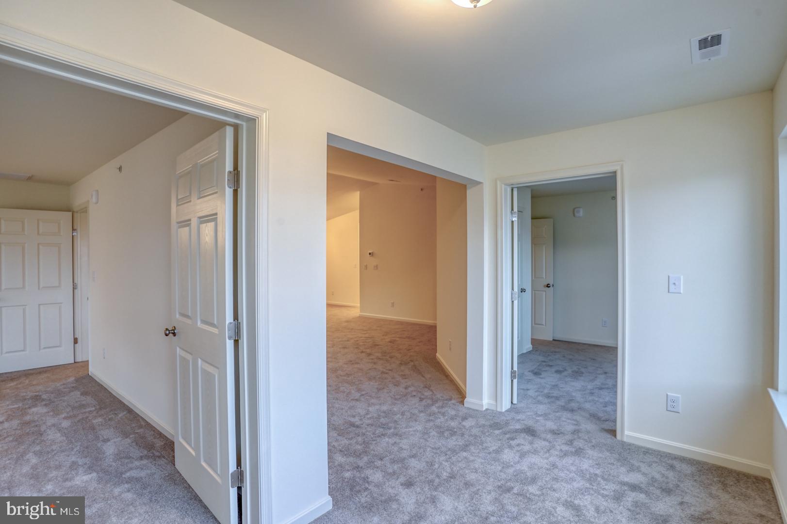 HEARTHSTONE MANOR - Residential