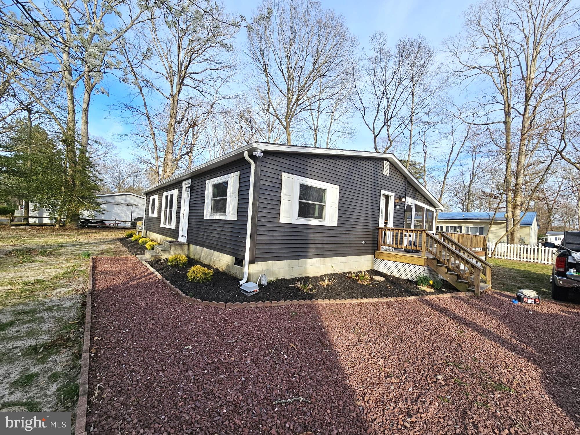 27213 BARKANTINE DRIVE