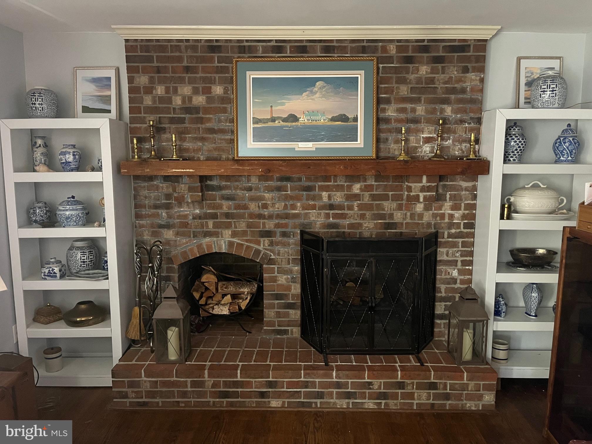 BENNINGTON WOODS - Residential