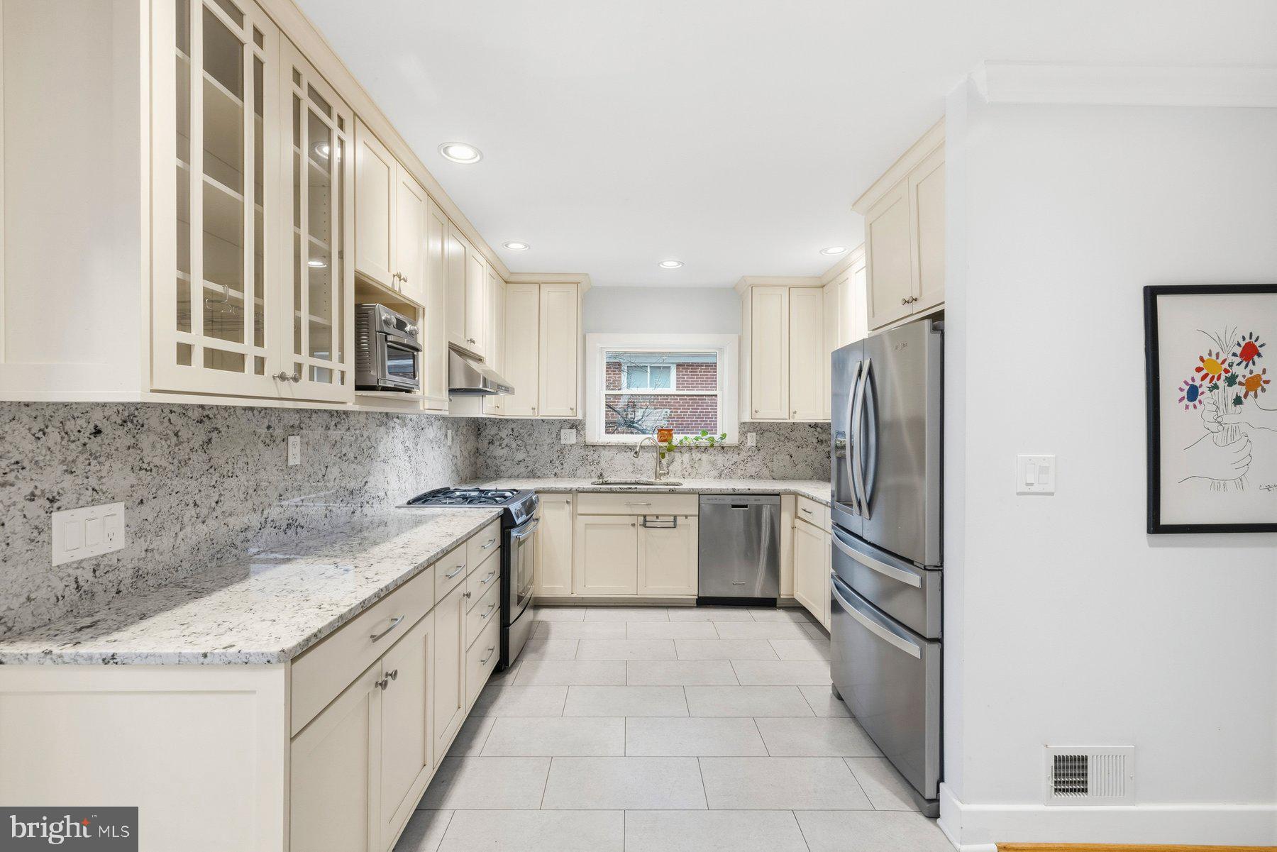 GARRETT PARK ESTATES - Residential