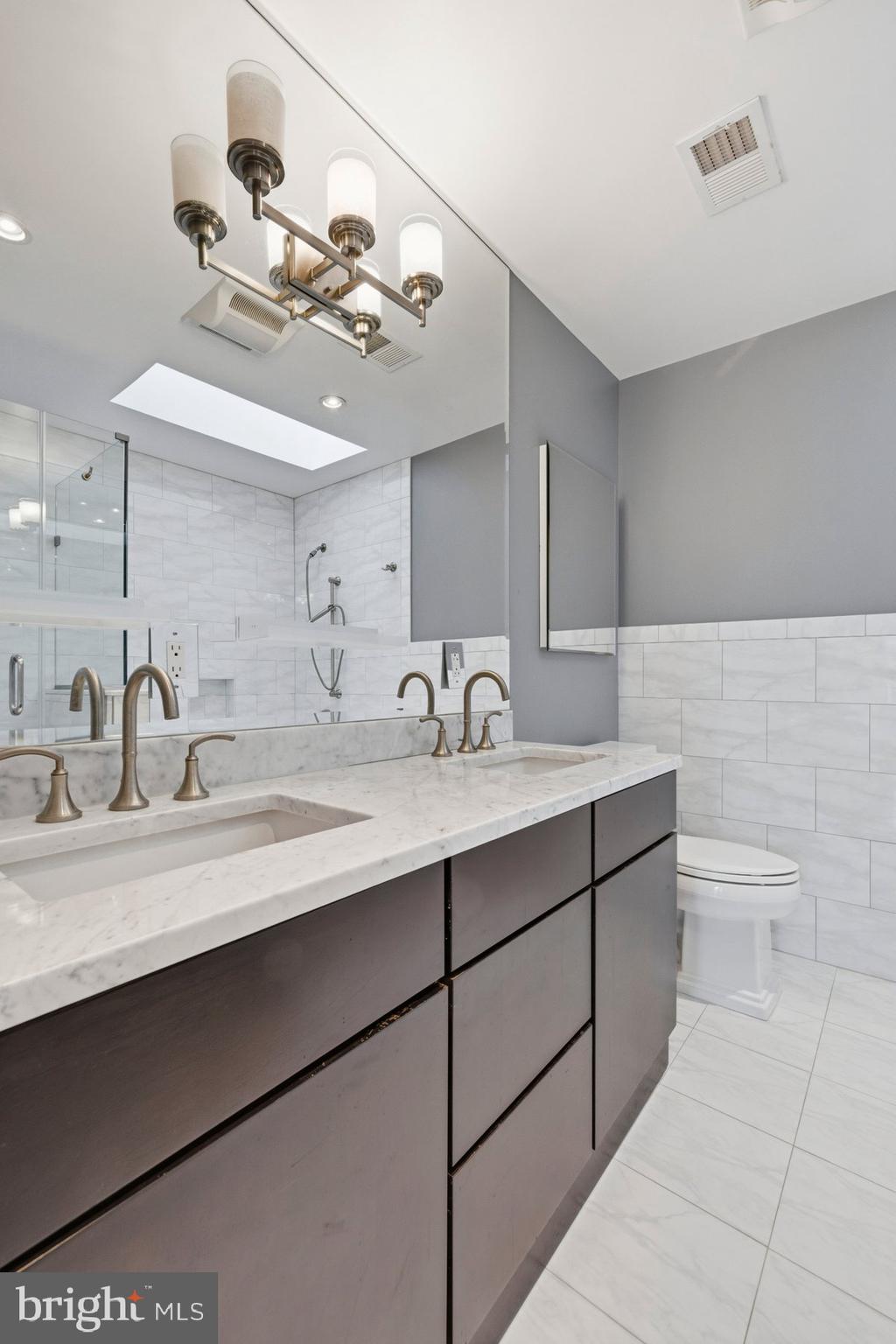 GARRETT PARK ESTATES - Residential