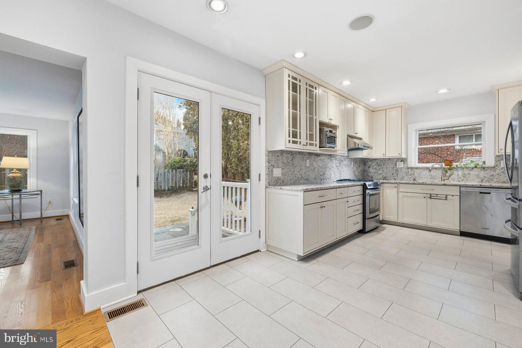 GARRETT PARK ESTATES - Residential