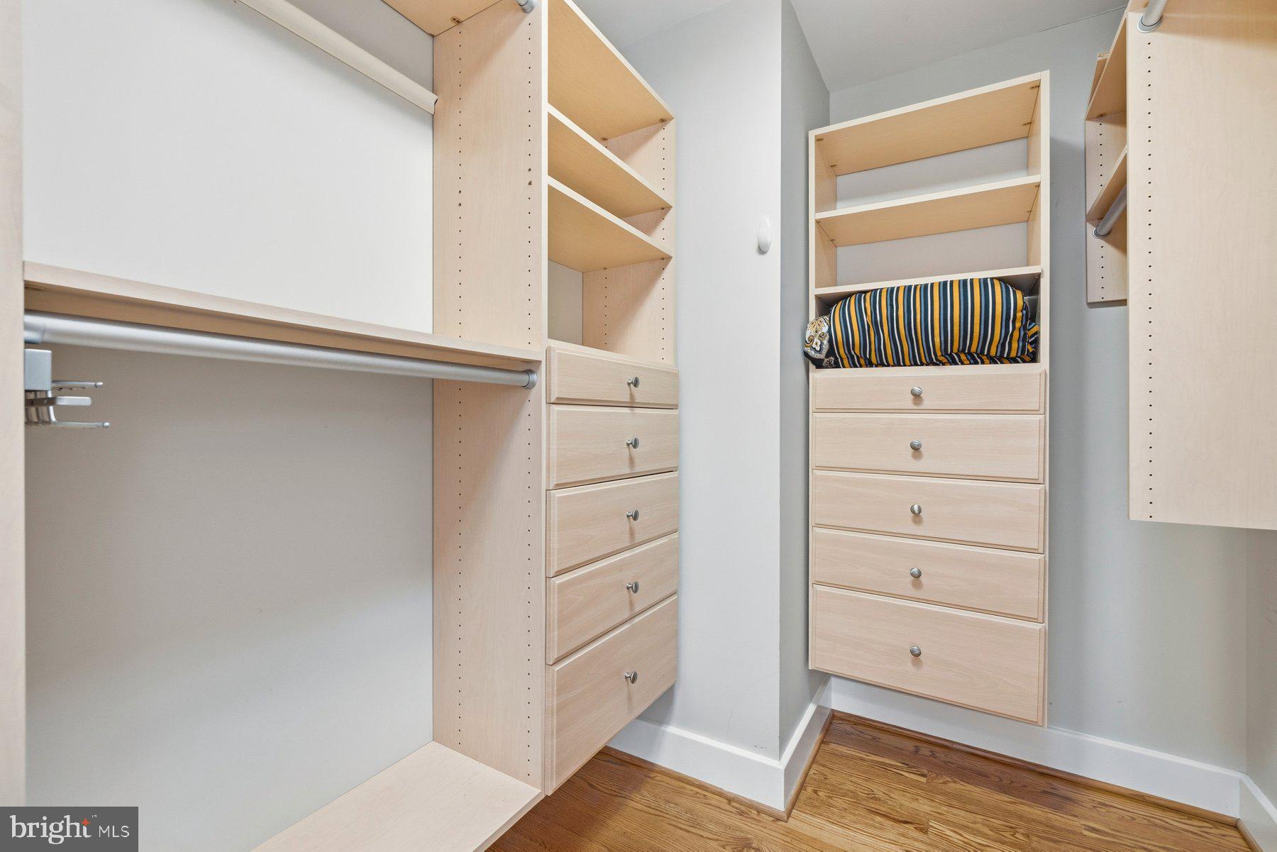 GARRETT PARK ESTATES - Residential