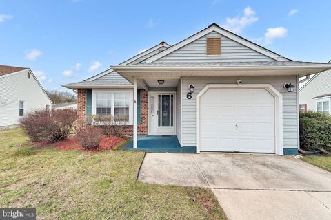 6 E CORTLAND COURT MOUNT LAUREL NJ 08054