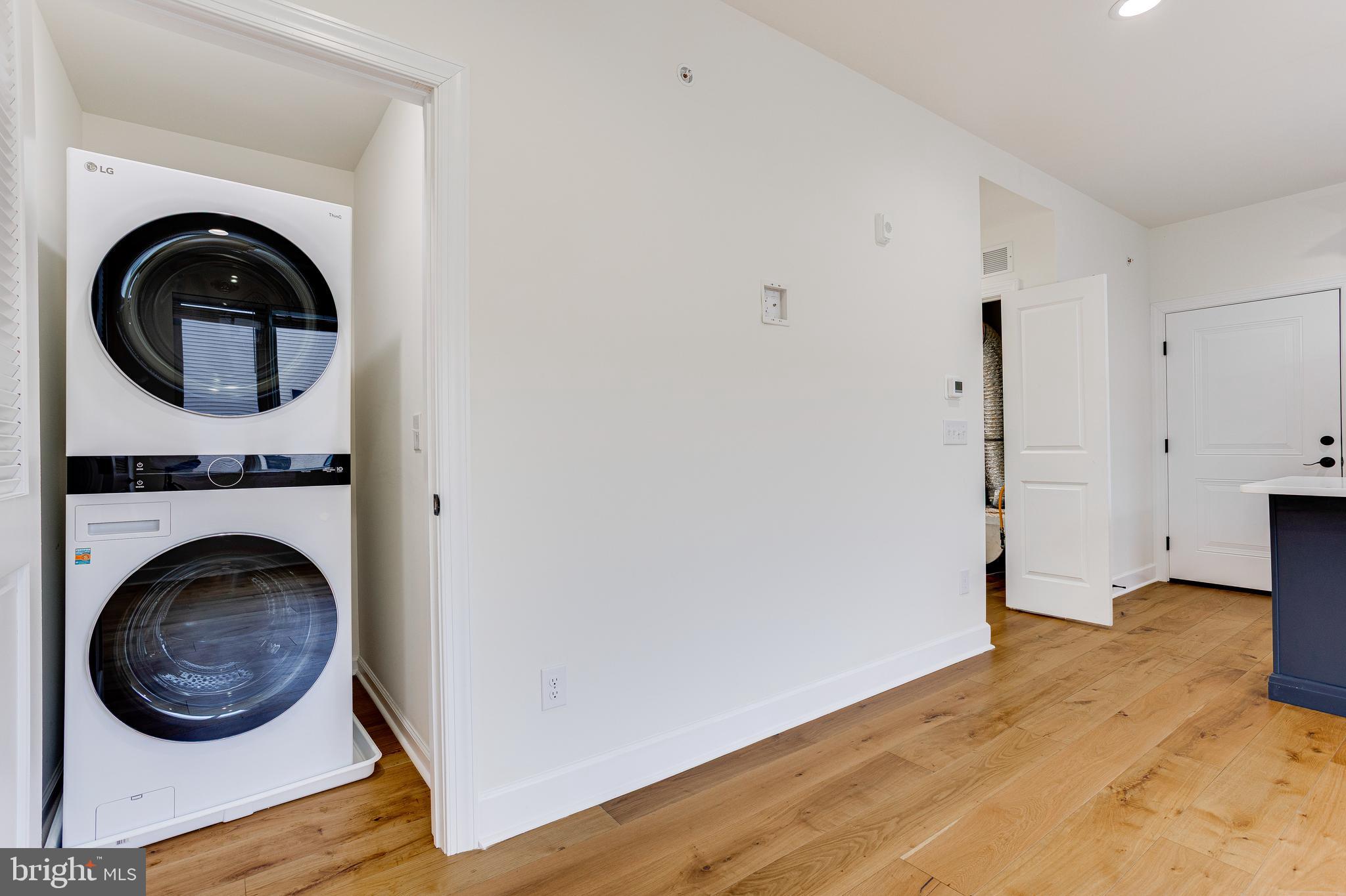 SOUTH KENSINGTON - Residential