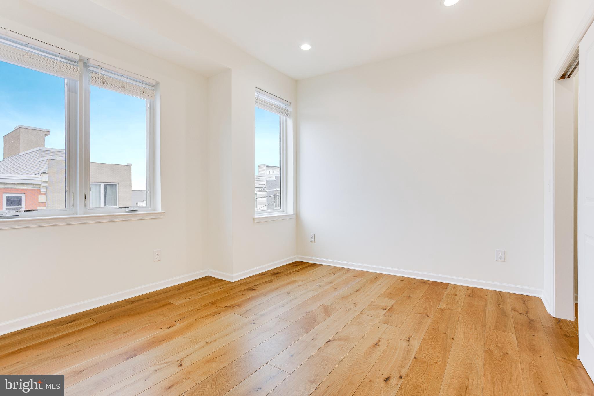 SOUTH KENSINGTON - Residential