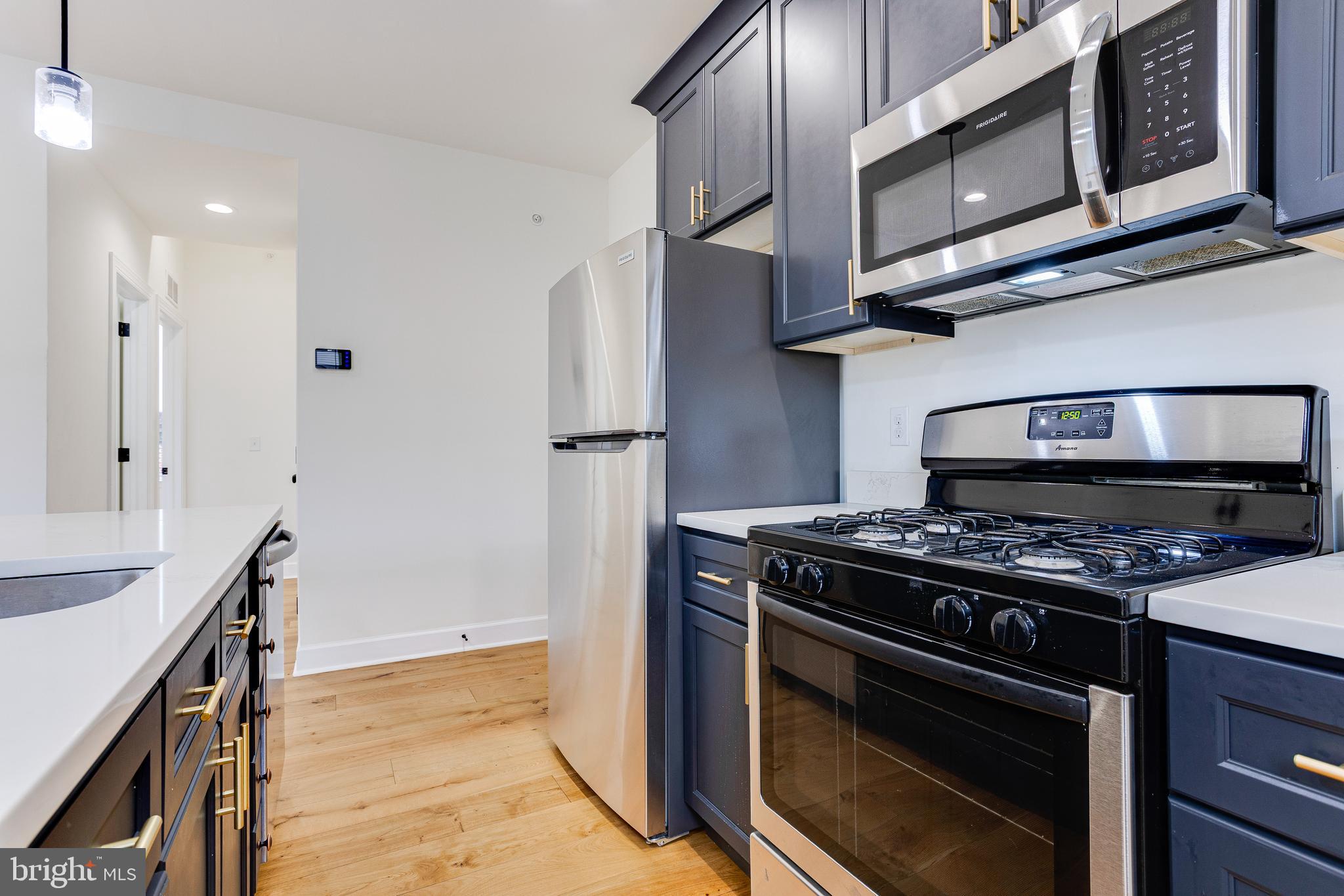 SOUTH KENSINGTON - Residential