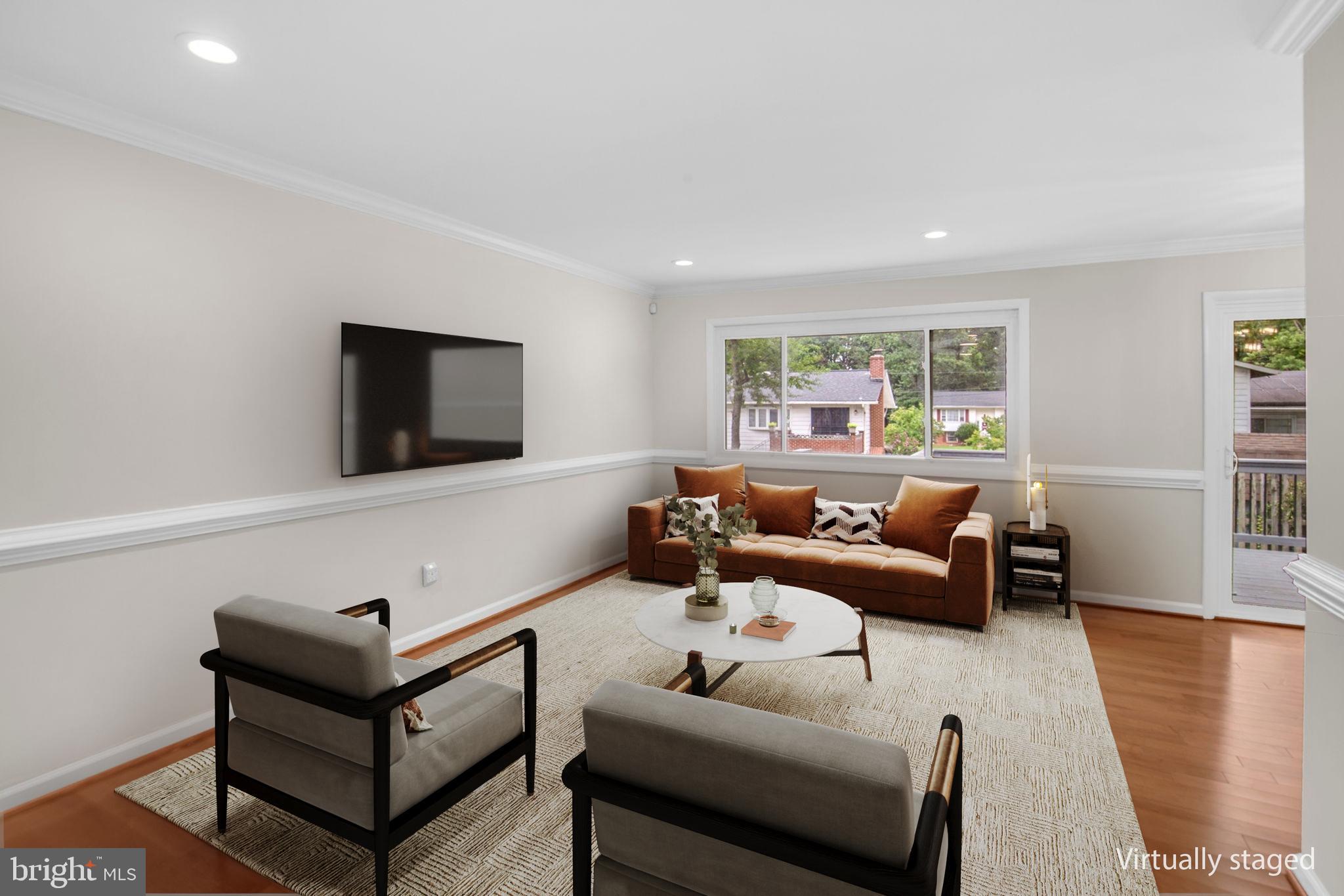 WHITFIELD GARDENS - Residential