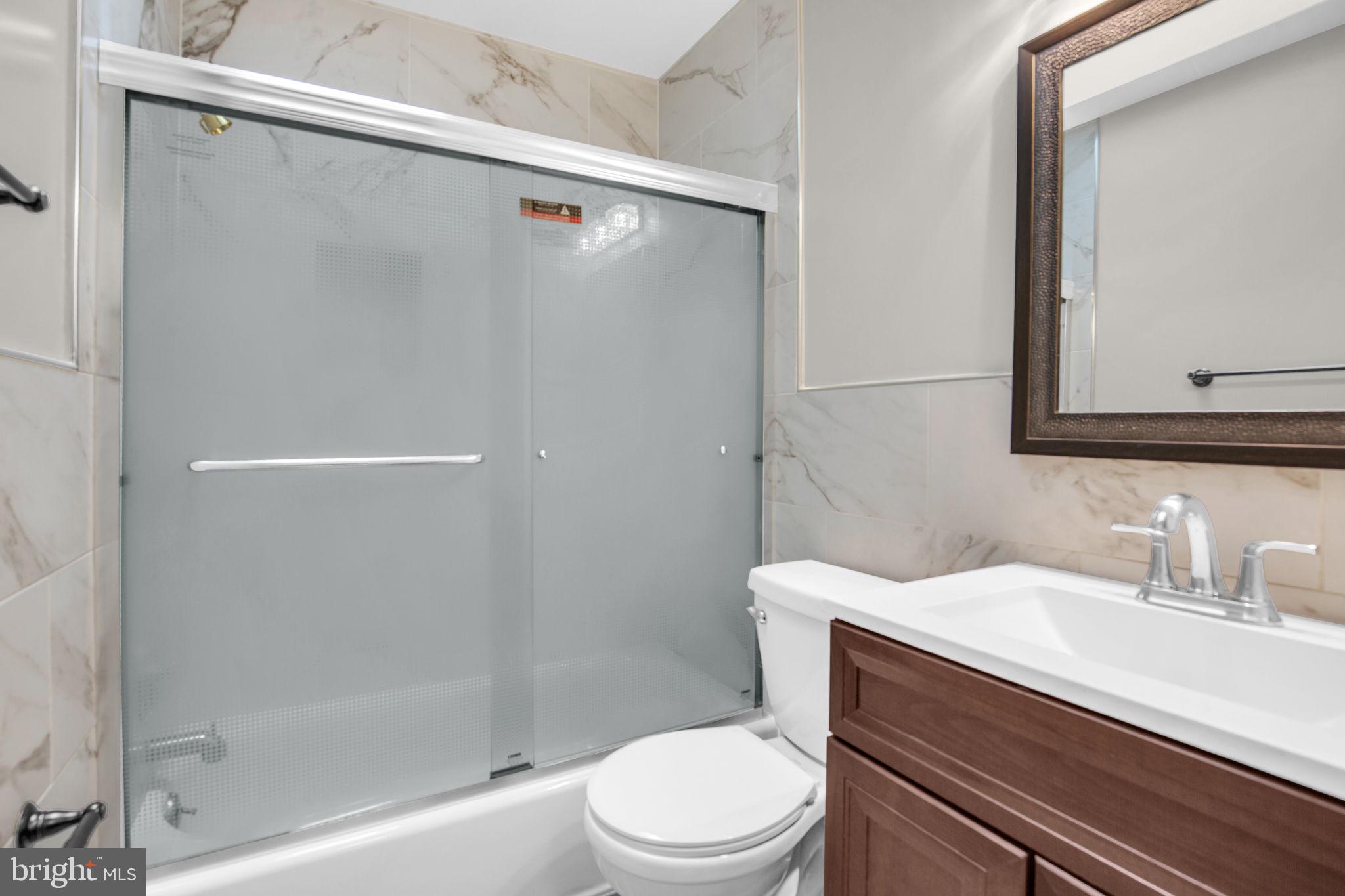 WHITFIELD GARDENS - Residential