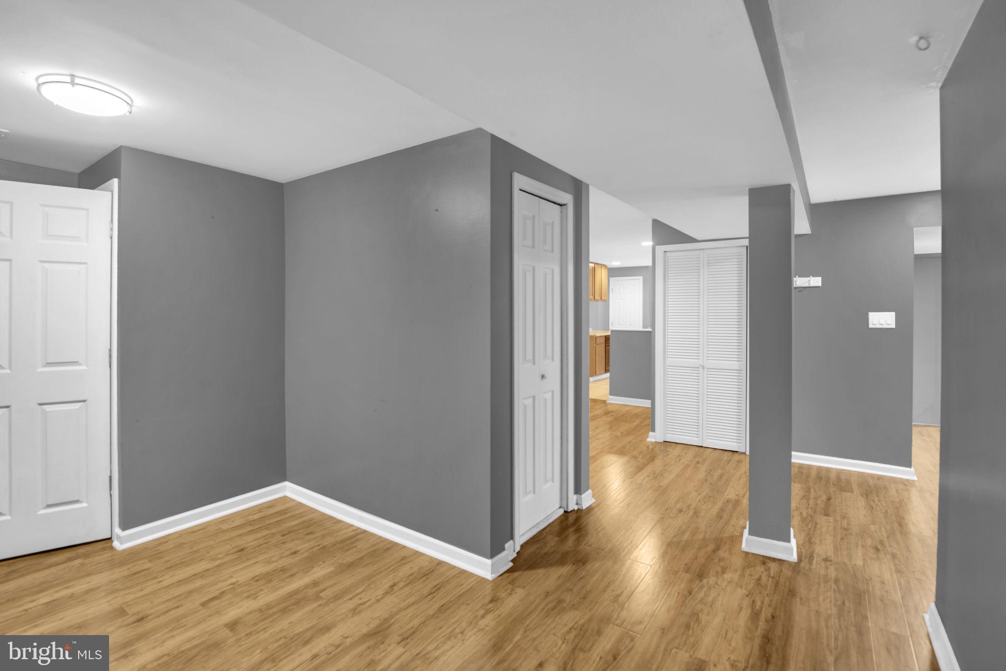 WHITFIELD GARDENS - Residential