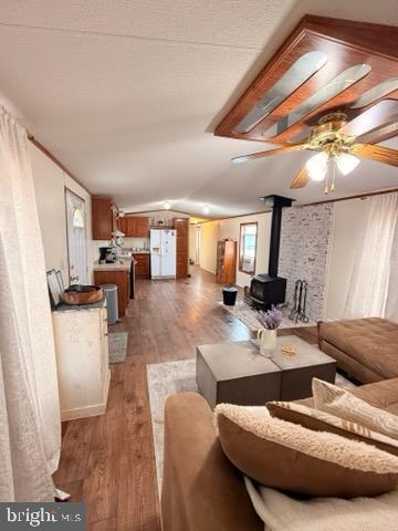 ROYAL CREST ESTATES - Residential