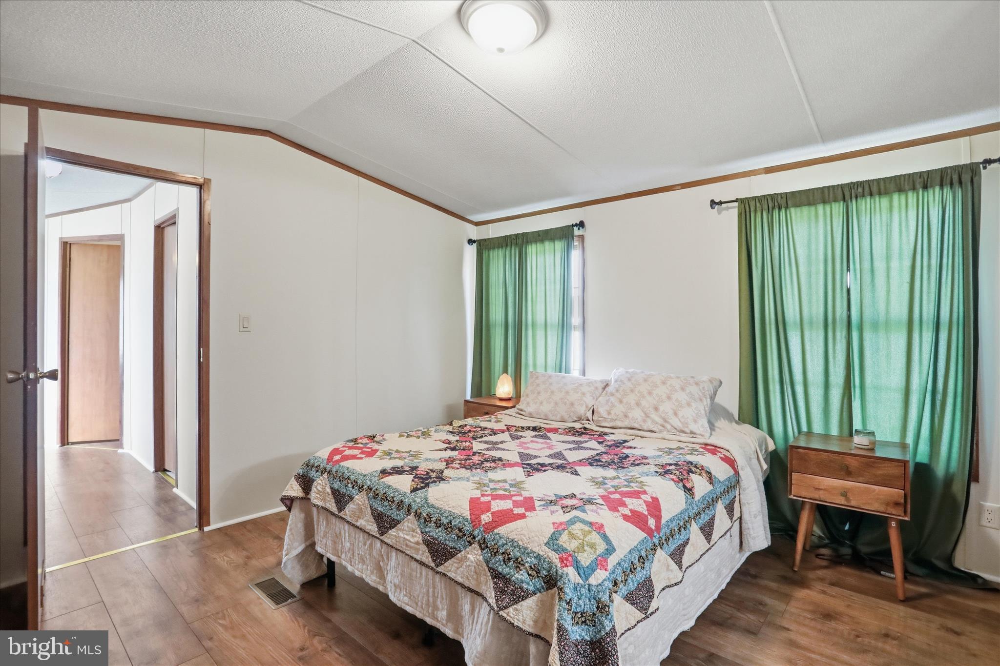 ROYAL CREST ESTATES - Residential