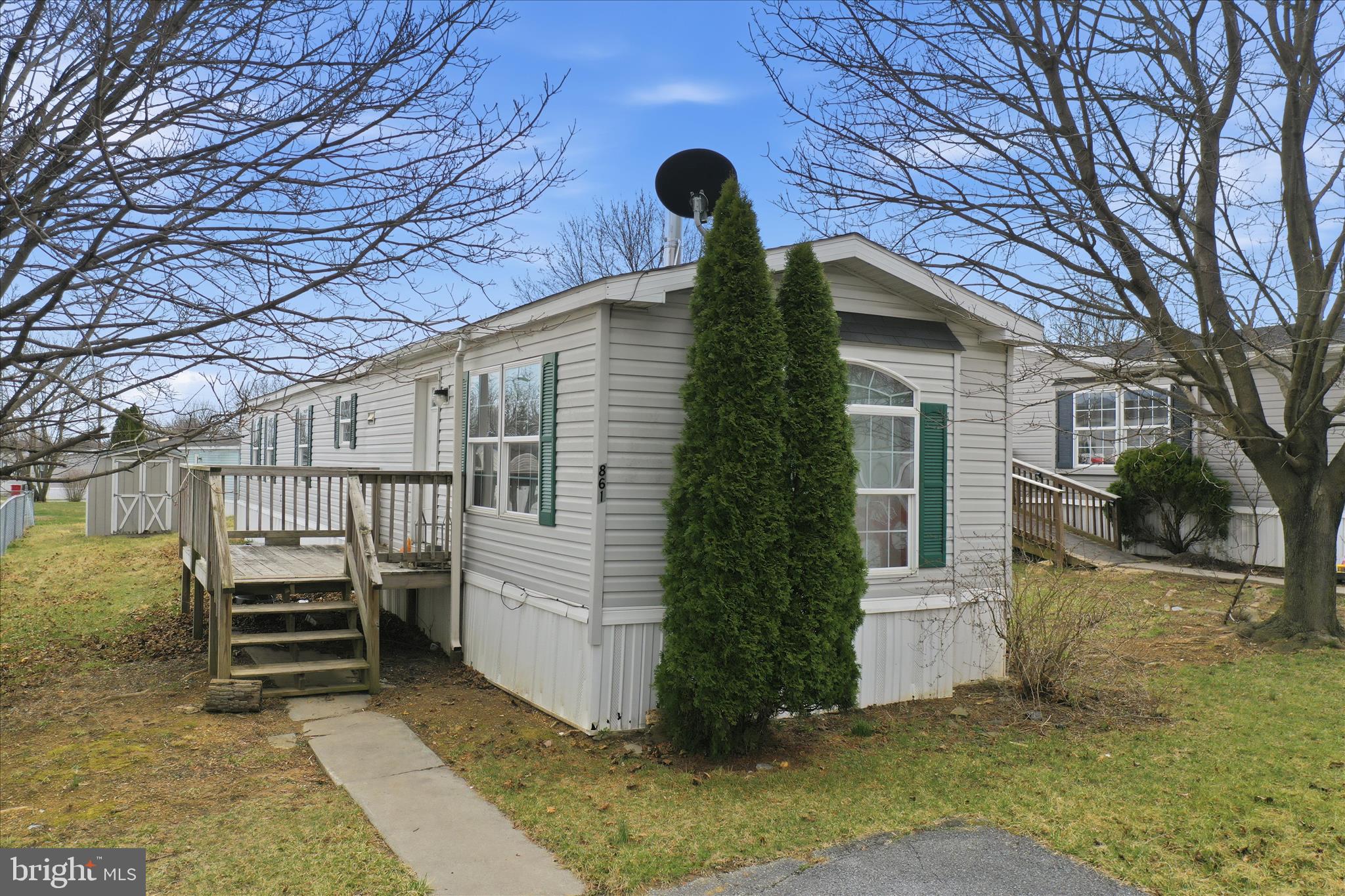 ROYAL CREST ESTATES - Residential