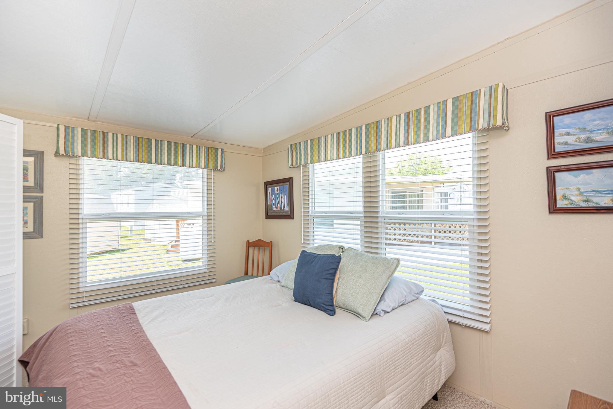 WHITE HORSE PARK II - Residential