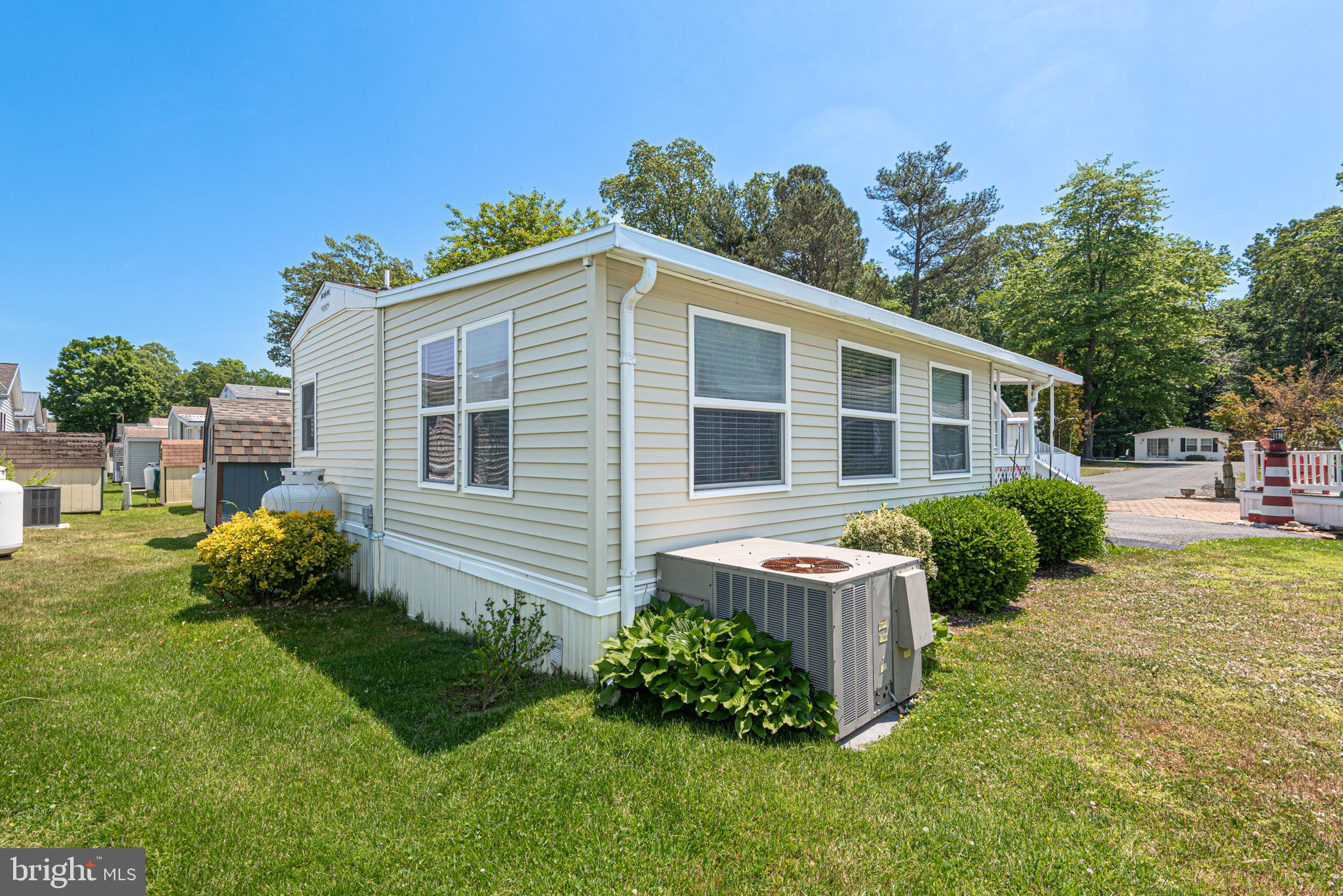 WHITE HORSE PARK II - Residential