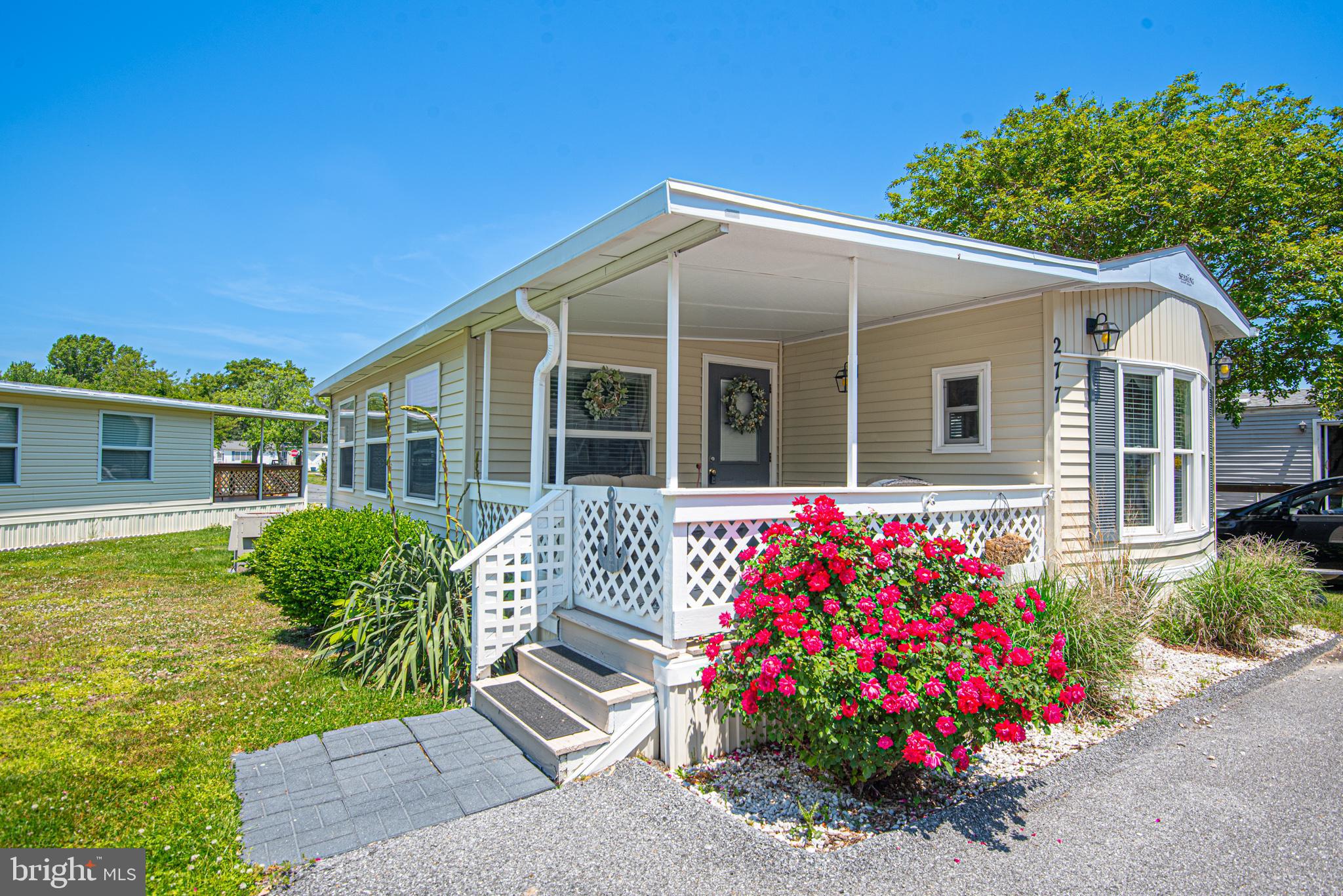 WHITE HORSE PARK II - Residential