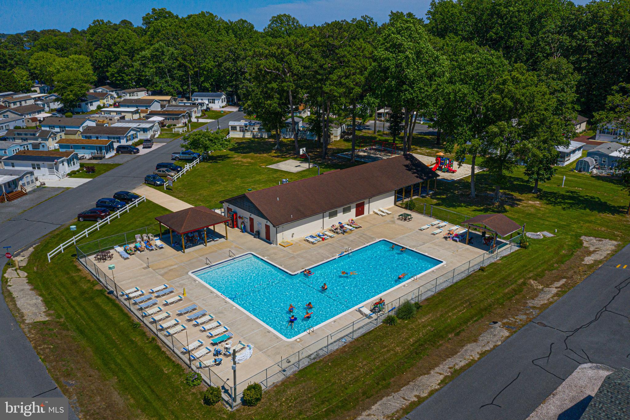 WHITE HORSE PARK II - Residential