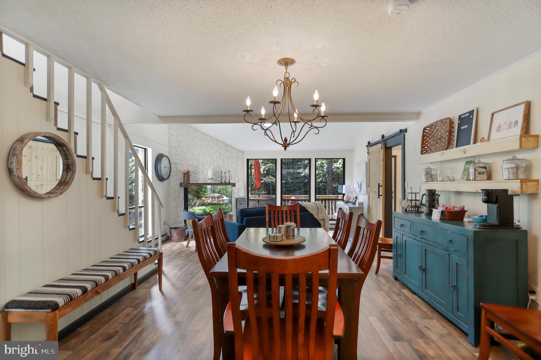 THE WOODS - Residential