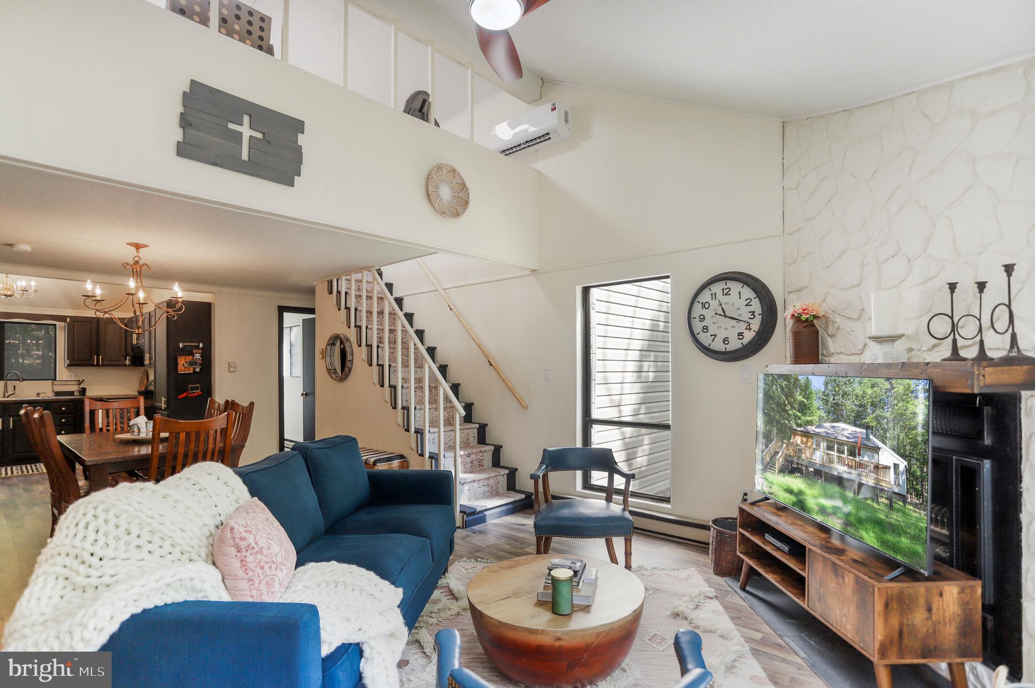 THE WOODS - Residential